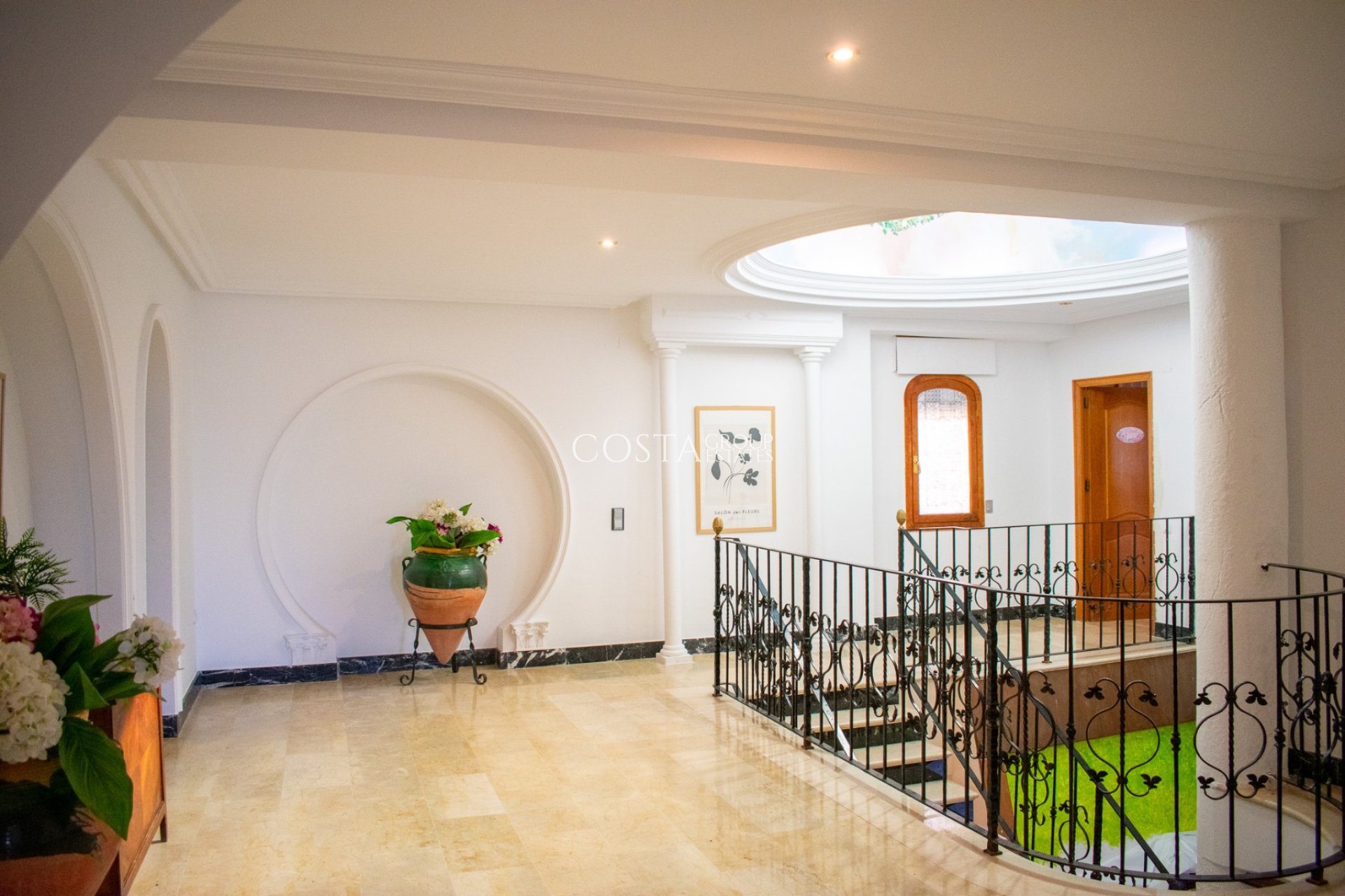 Odsprzedaż - Willa -
Crevillente