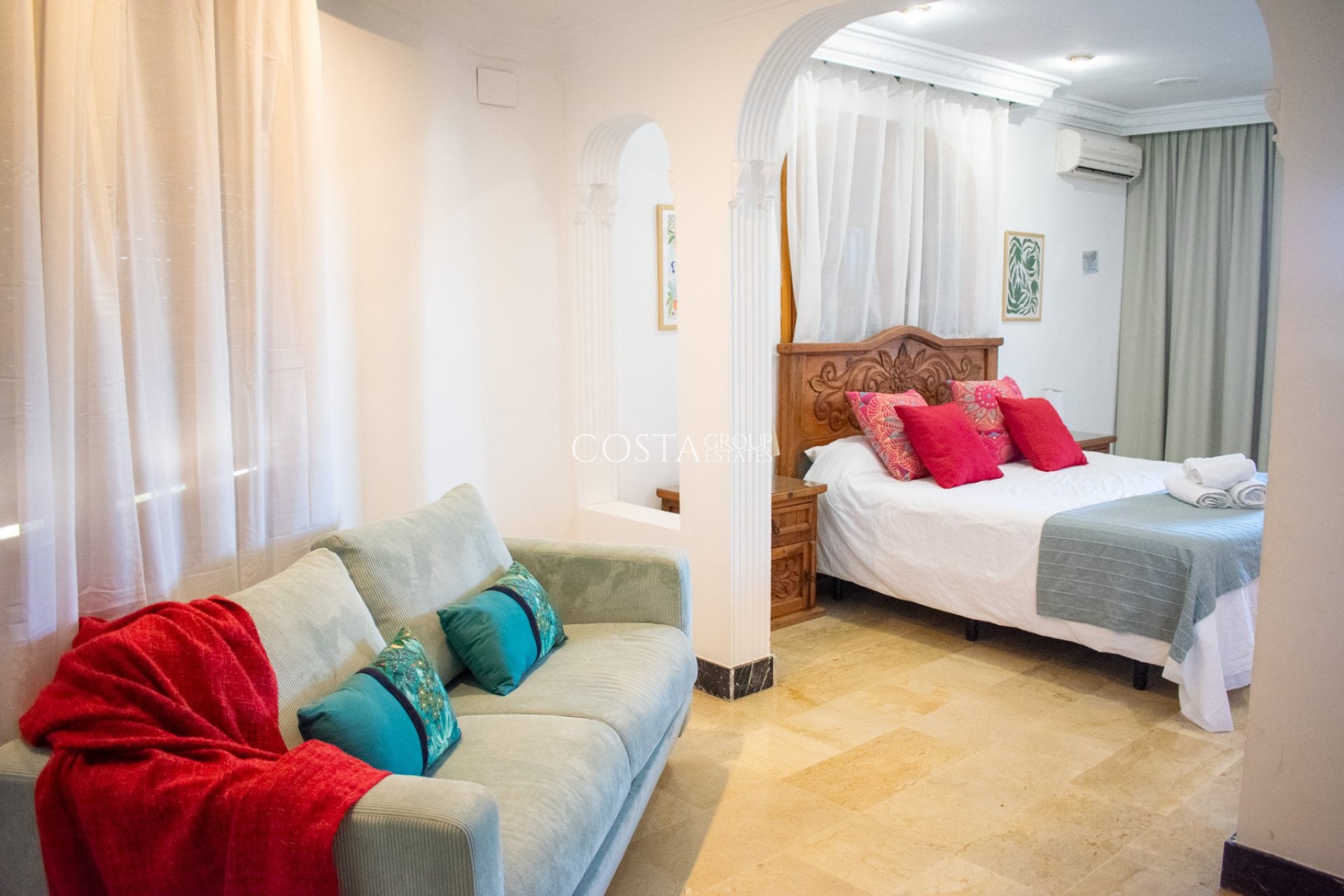 Odsprzedaż - Willa -
Crevillente