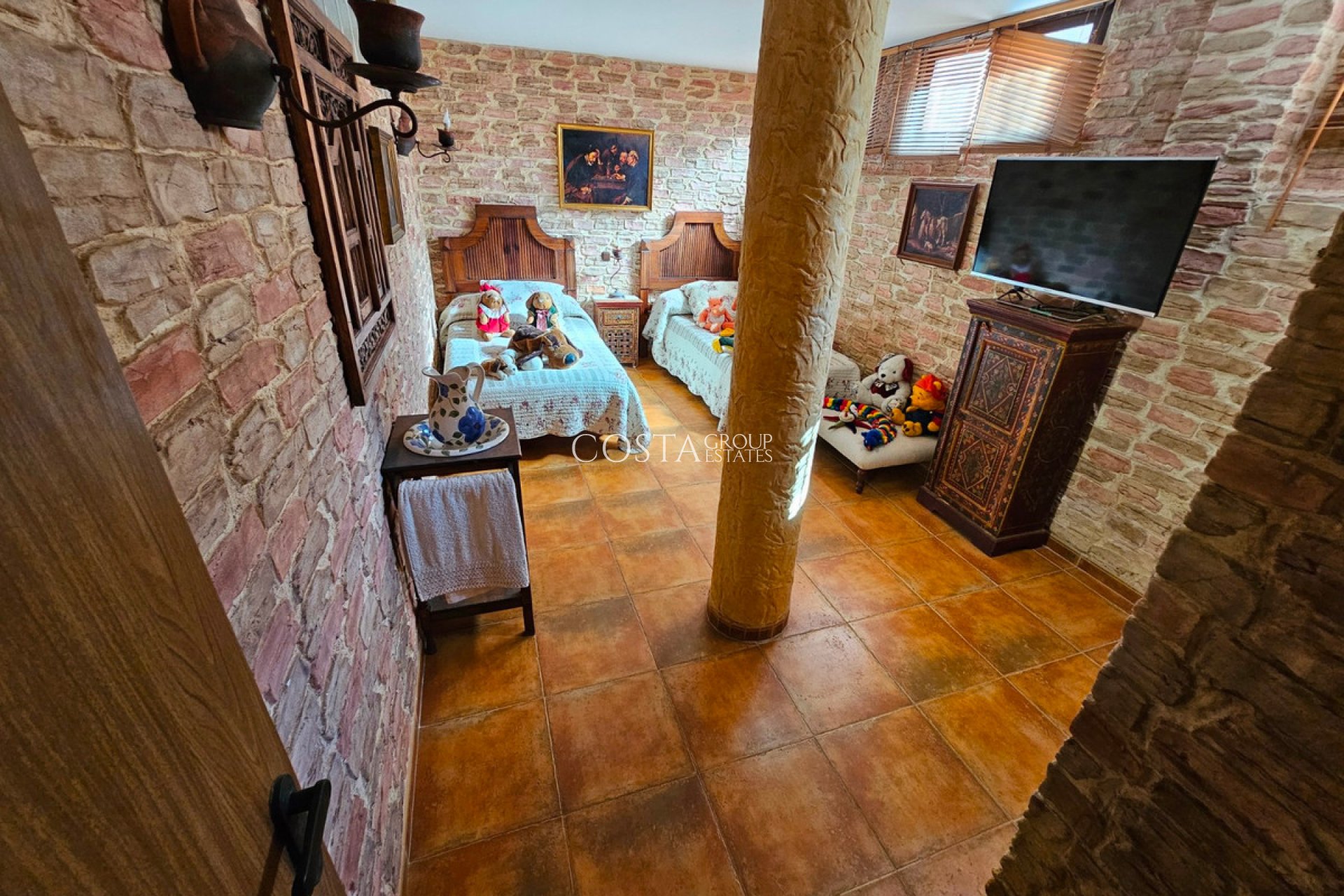 Odsprzedaż - Willa -
Daya Nueva - Daya Nueva Centro