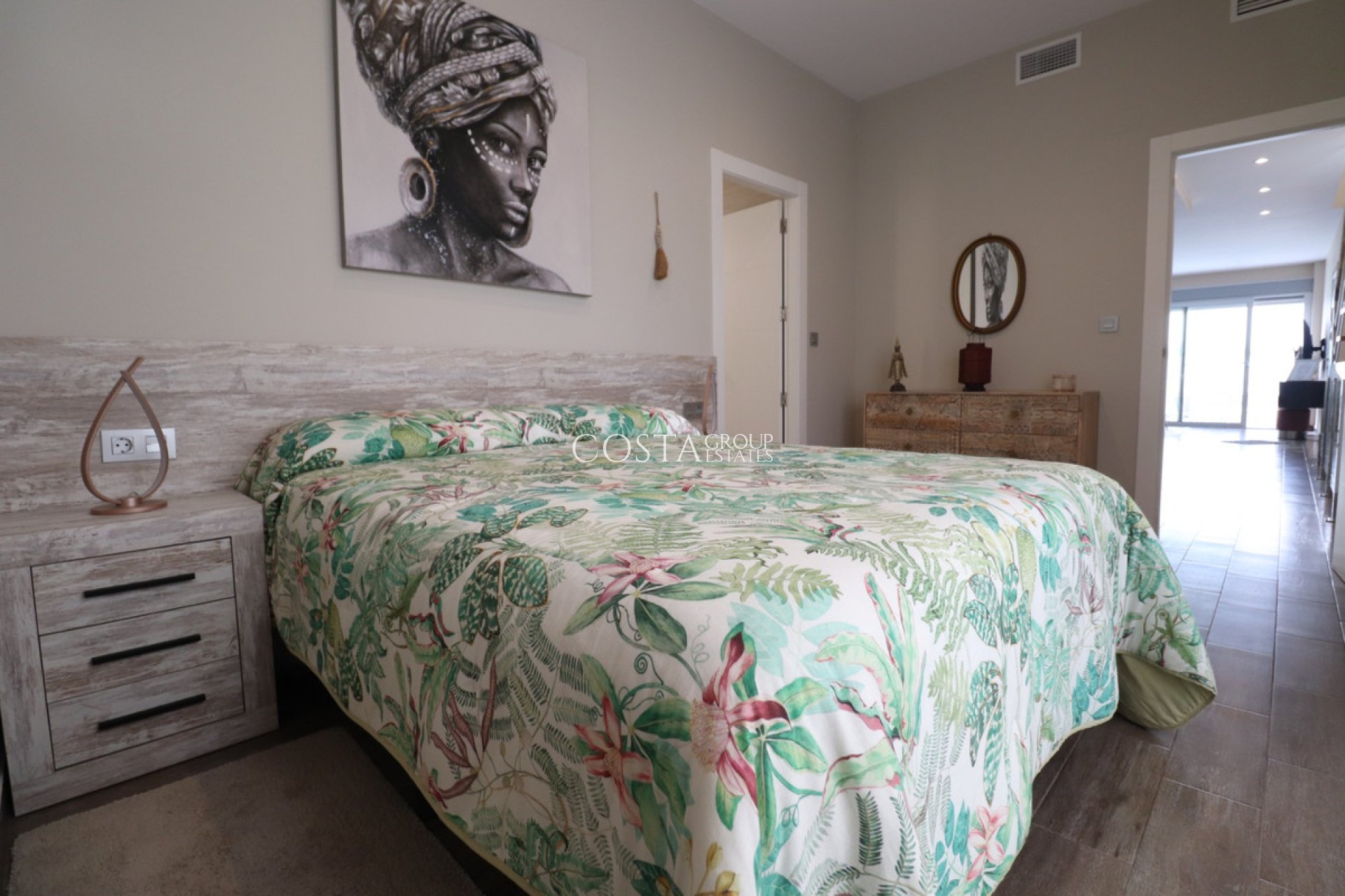 Odsprzedaż - Willa -
Daya Vieja - Daya Vieja Centro