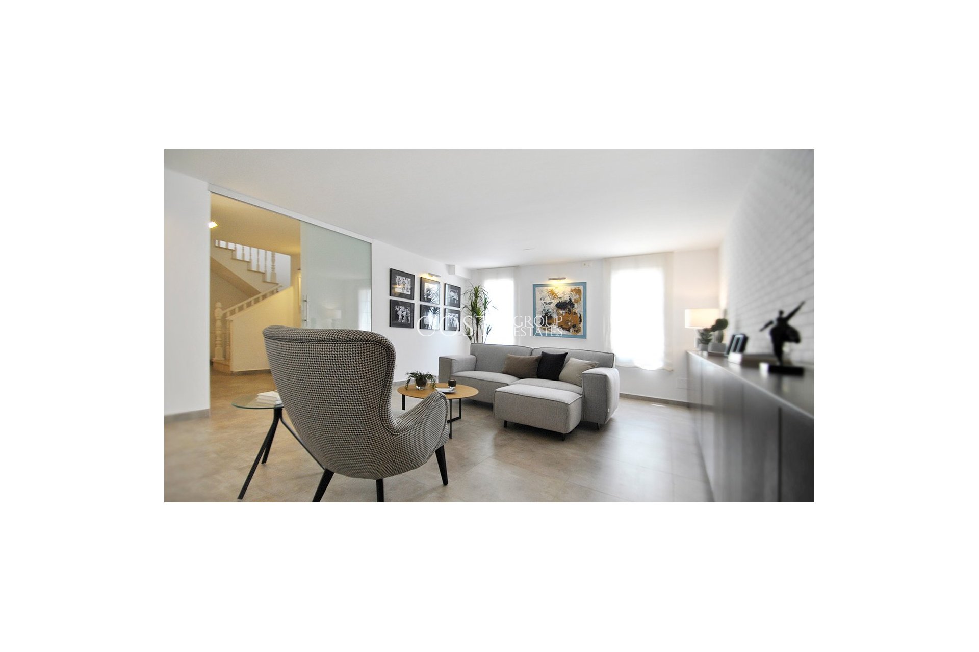 Odsprzedaż - Willa -
Elche - La Marina