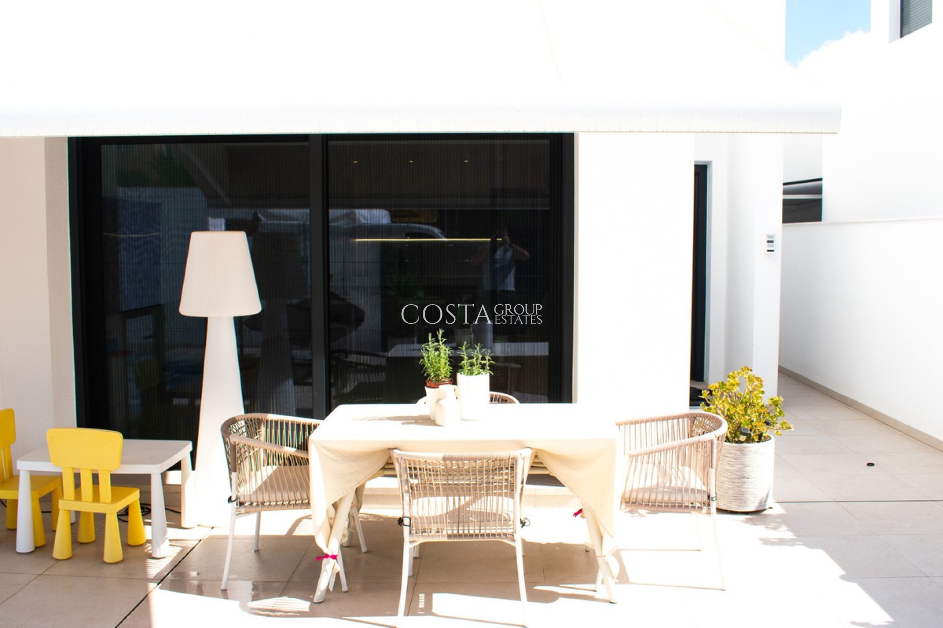 Odsprzedaż - Willa -
Formentera de Segura