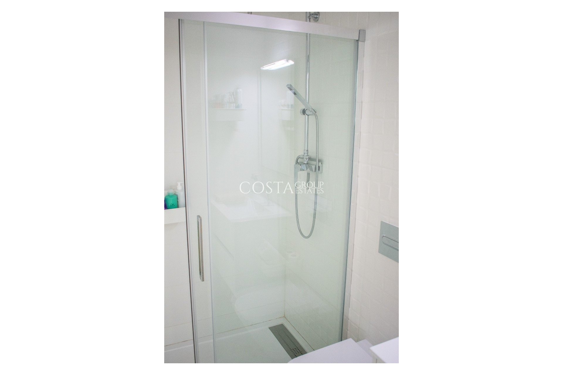 Odsprzedaż - Willa -
Formentera de Segura