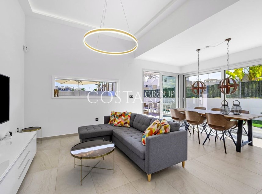 Odsprzedaż - Willa -
Guardamar del Segura - Guardamar del Segura Centro