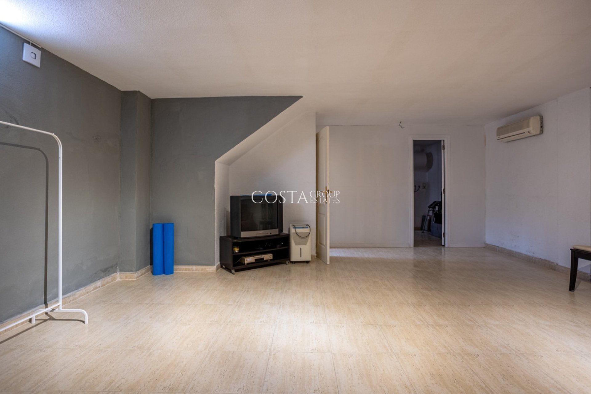 Odsprzedaż - Willa -
Guardamar del Segura - Guardamar del Segura Centro