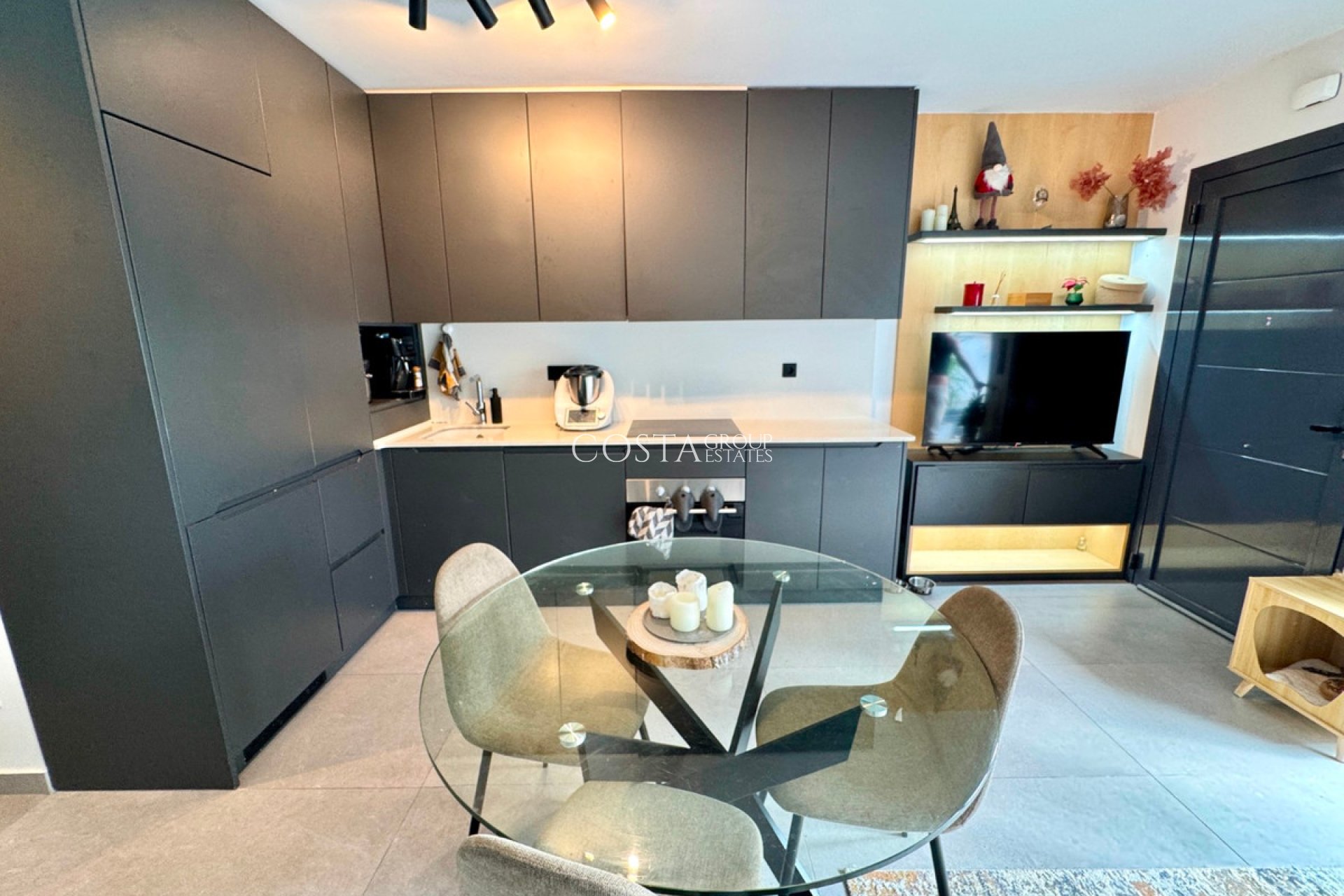 Odsprzedaż - Willa -
Guardamar del Segura - Guardamar del Segura Centro