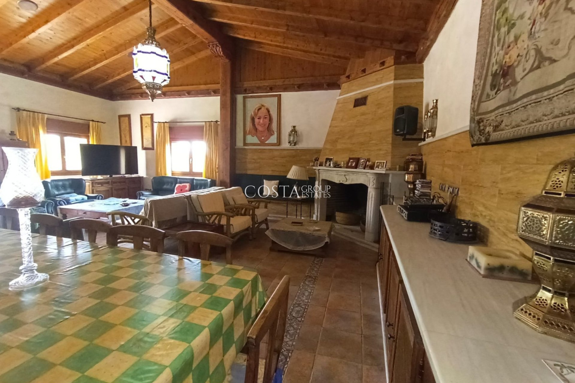 Odsprzedaż - Willa -
Lorca - Lorca Centro