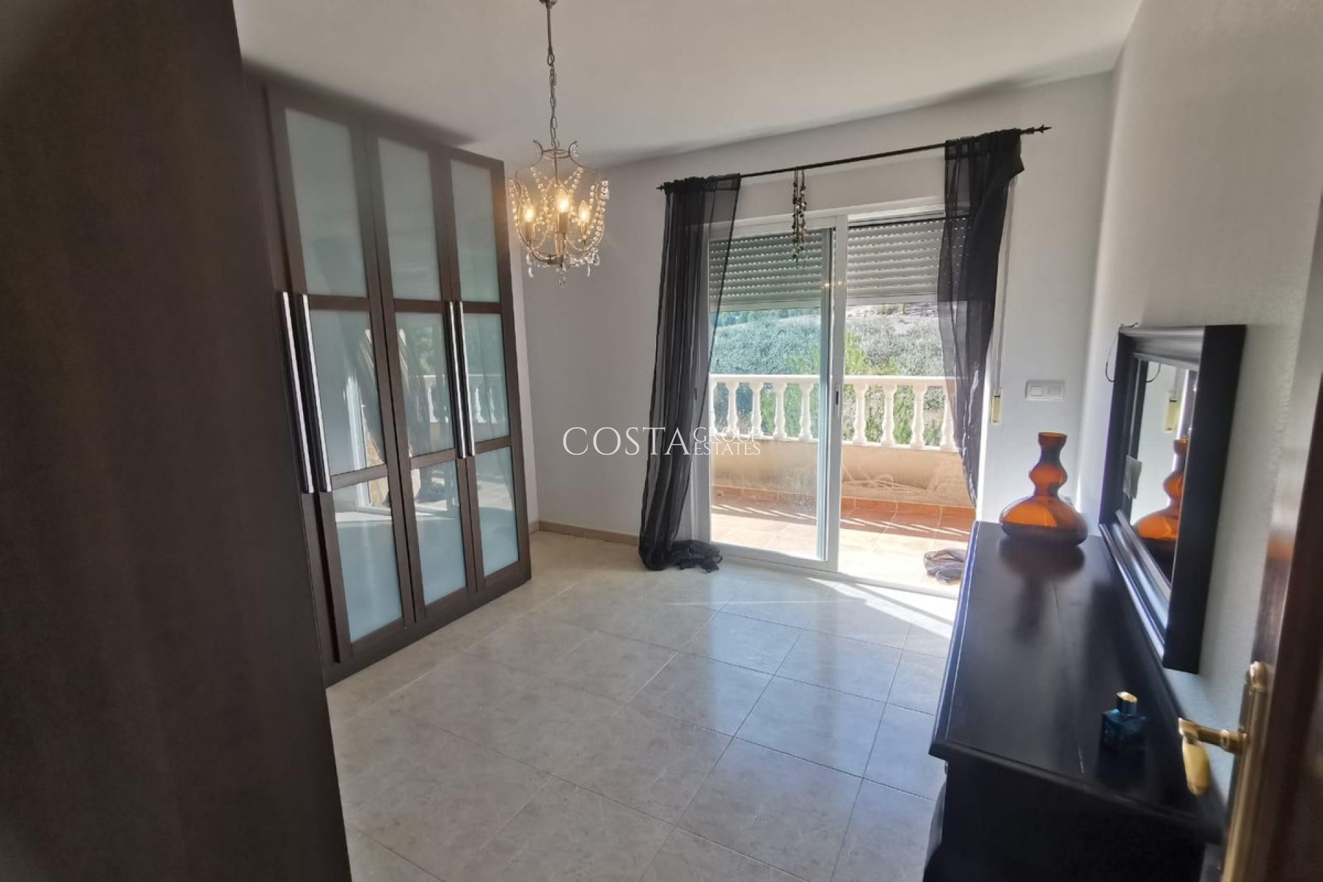 Odsprzedaż - Willa -
Lorca - Lorca Centro