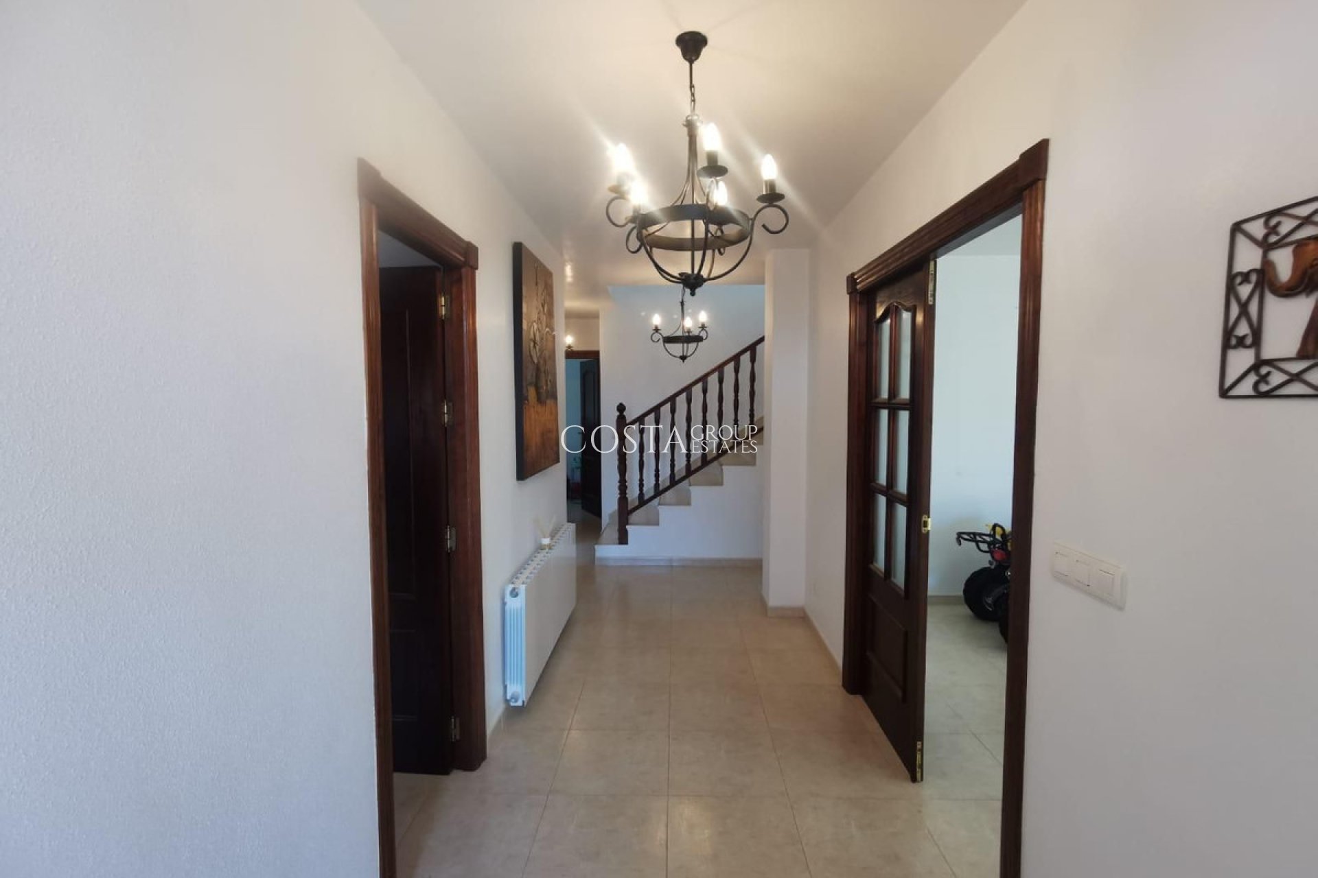 Odsprzedaż - Willa -
Lorca - Lorca Centro