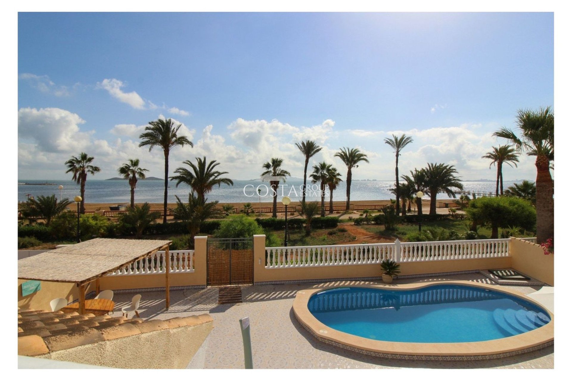 Odsprzedaż - Willa -
Los Alcazares - Los Alcazares Centro