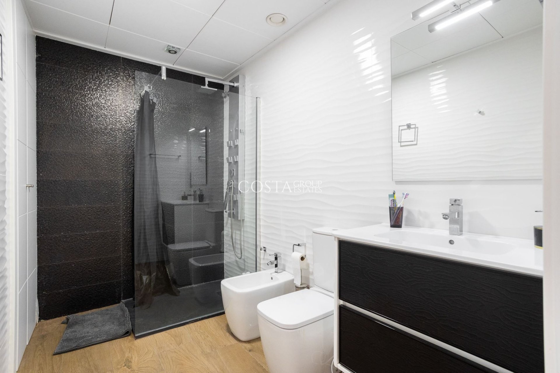 Odsprzedaż - Willa -
Los Alcazares - Los Alcazares Centro