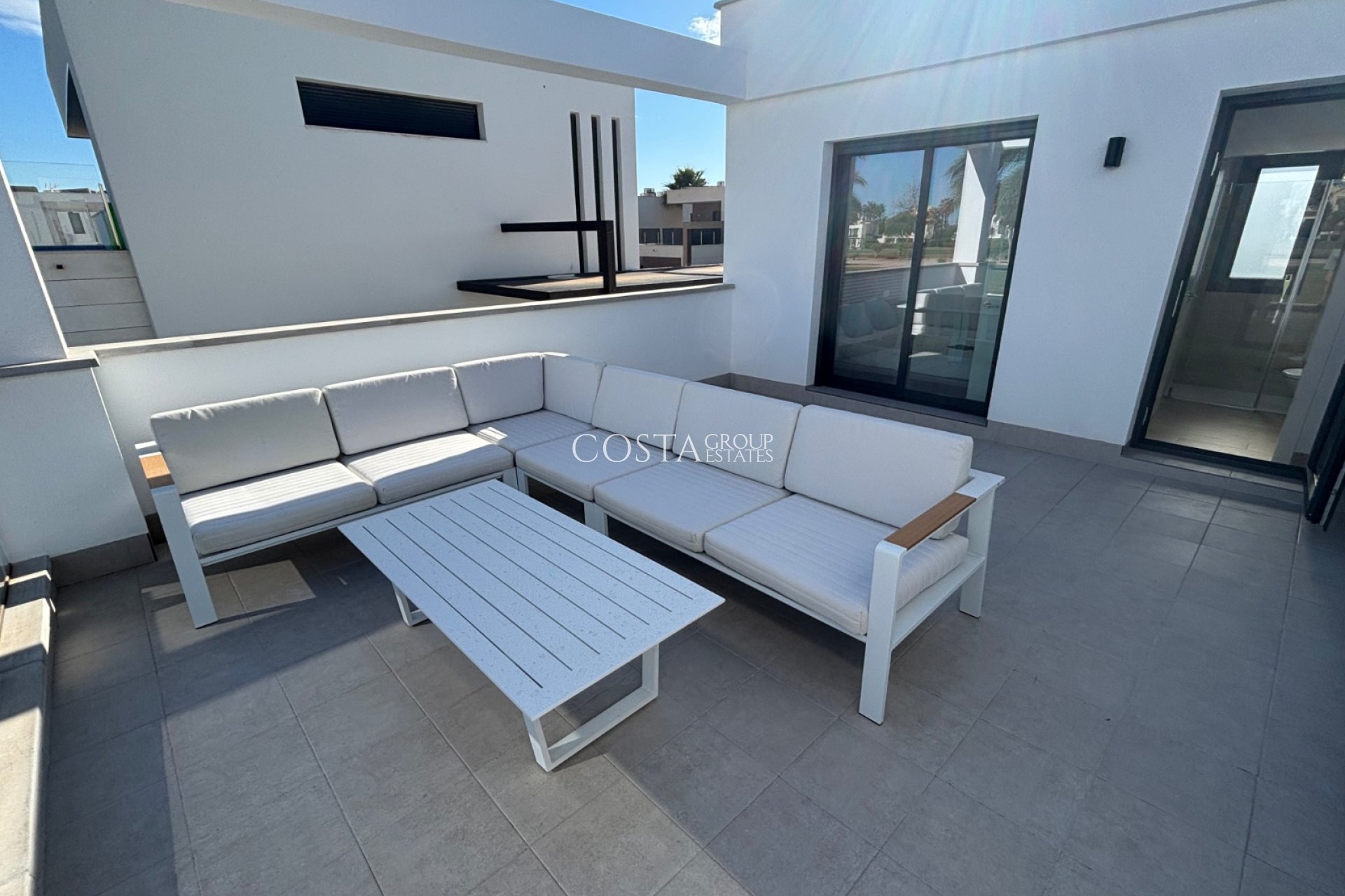 Odsprzedaż - Willa -
Los Alcazares - Roda