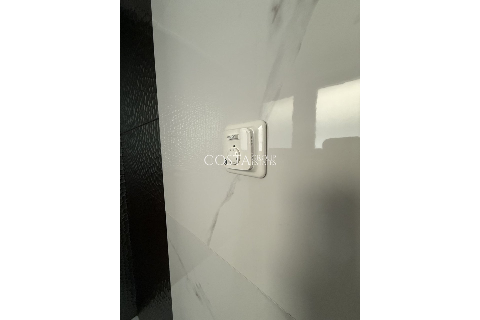 Odsprzedaż - Willa -
Los Montesinos - Los Montesinos Centro