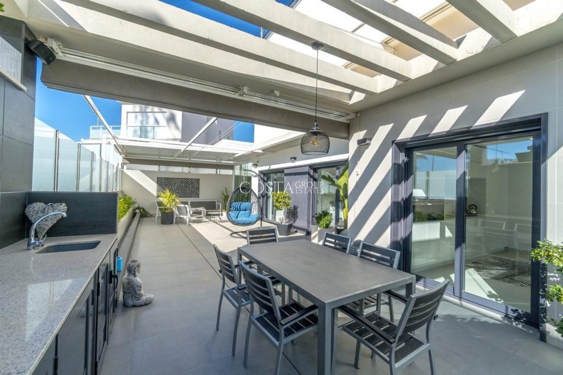 Odsprzedaż - Willa -
Orihuela - Campoamor