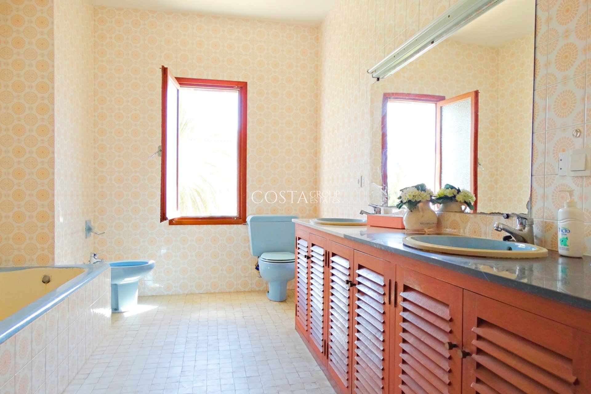 Odsprzedaż - Willa -
Orihuela Costa - Cabo Roig