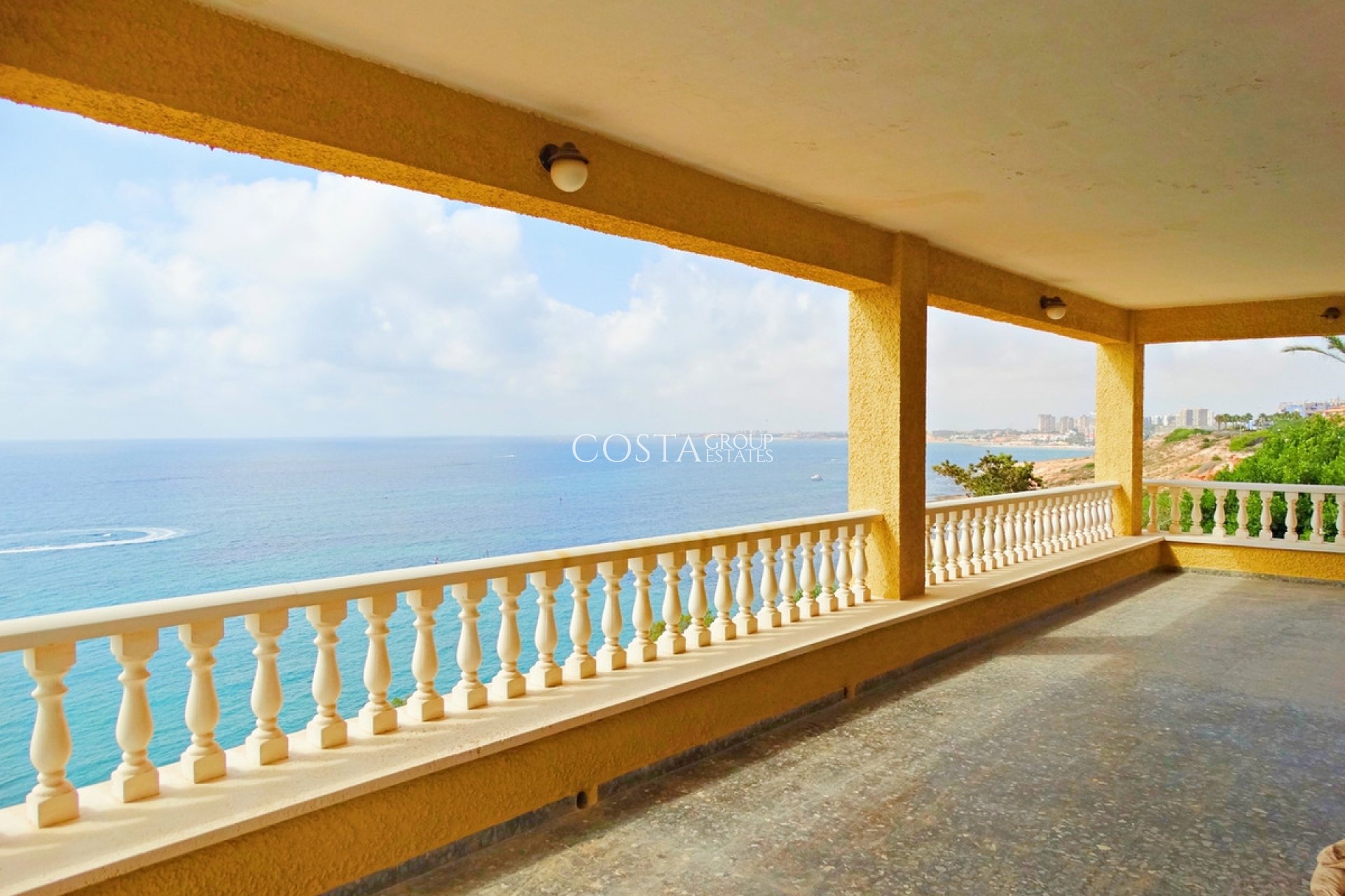 Odsprzedaż - Willa -
Orihuela Costa - Cabo Roig