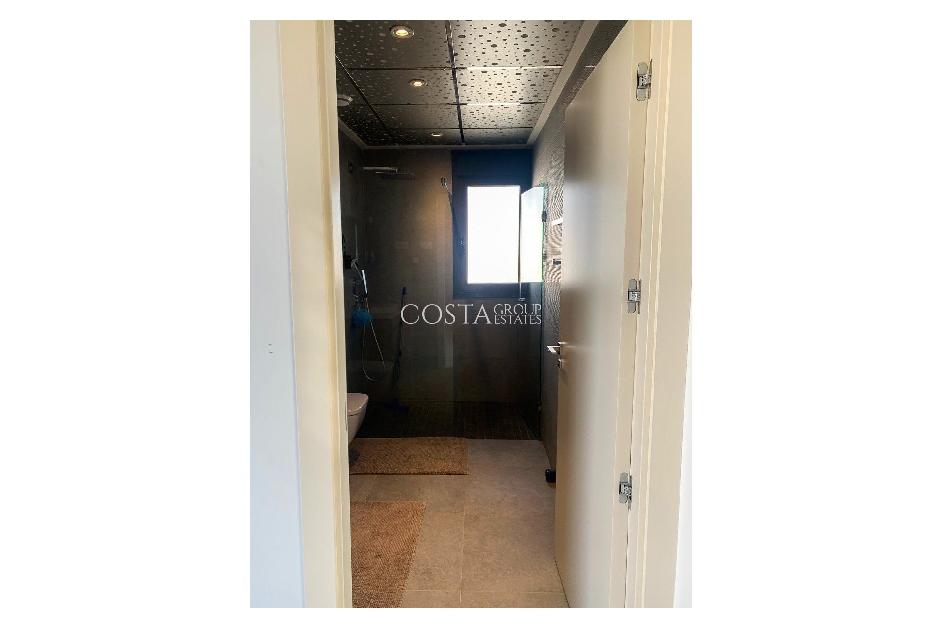 Odsprzedaż - Willa -
Orihuela Costa - Campoamor