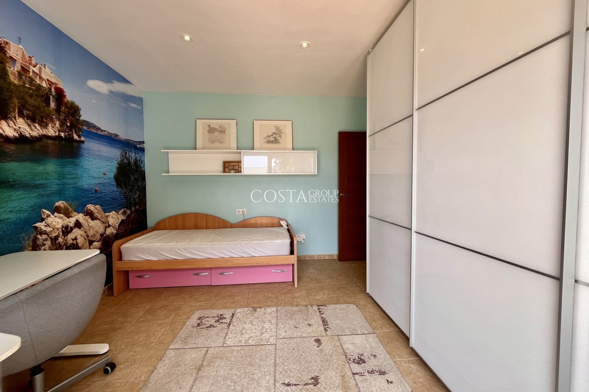 Odsprzedaż - Willa -
Orihuela Costa - La Zenia