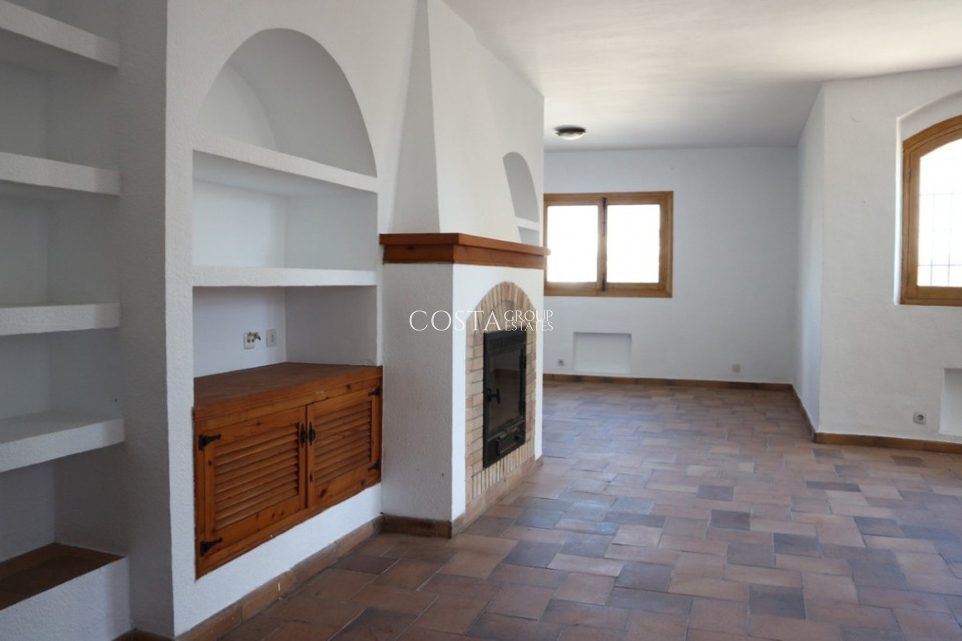 Odsprzedaż - Willa -
Orihuela Costa - La Zenia