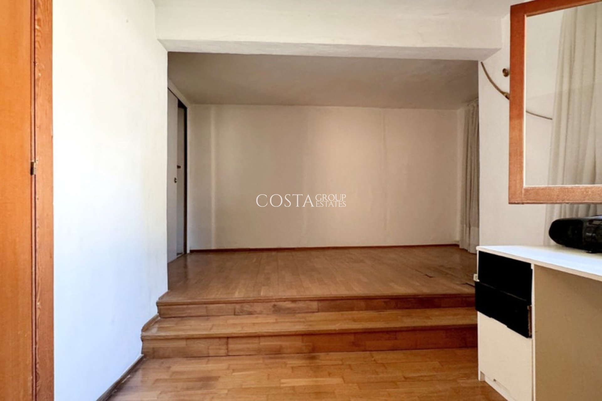 Odsprzedaż - Willa -
Orihuela Costa - La Zenia