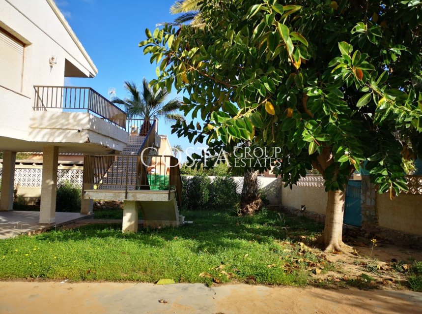 Odsprzedaż - Willa -
Orihuela Costa - La Zenia