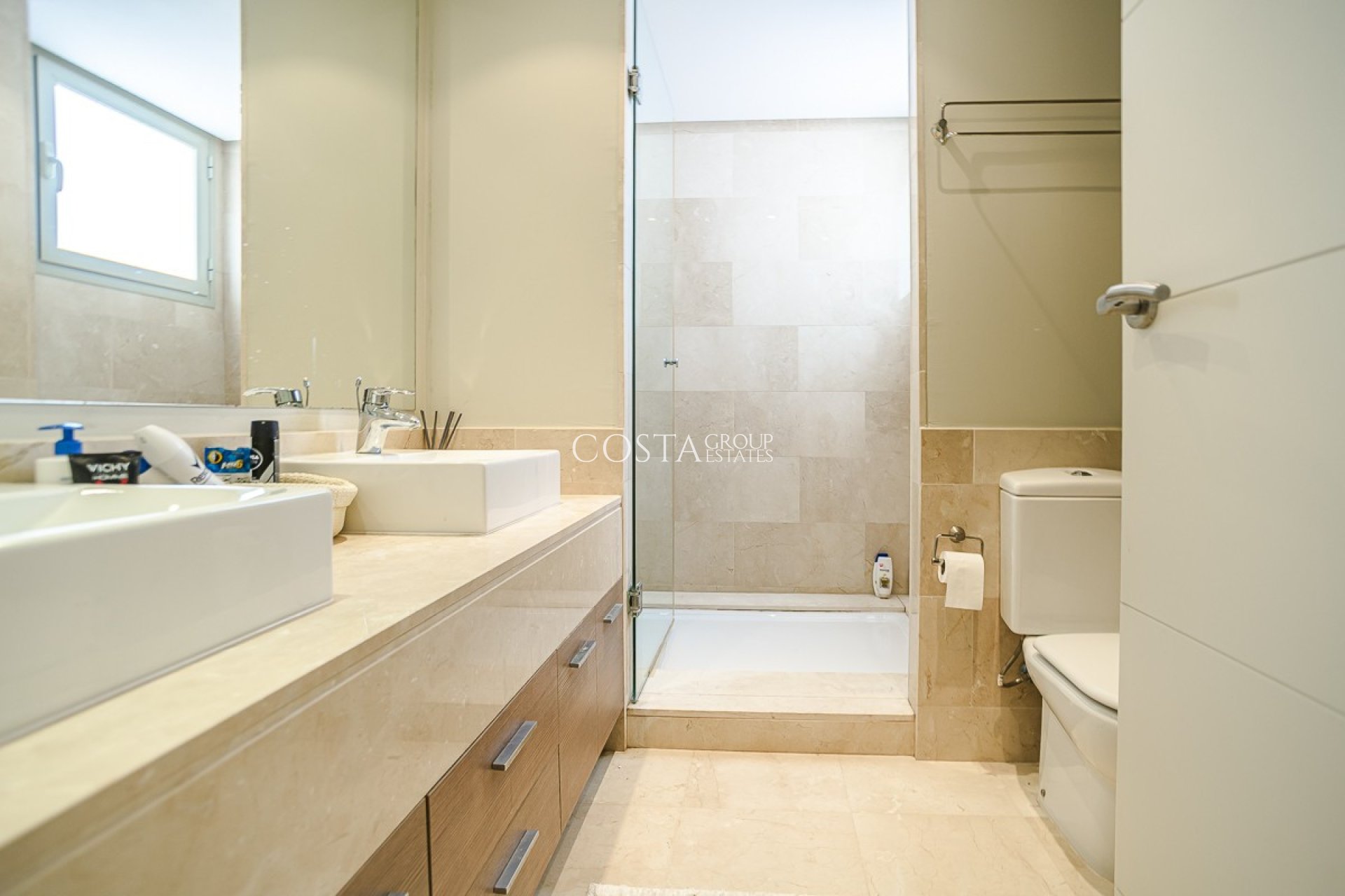 Odsprzedaż - Willa -
Orihuela Costa - Las Colinas Golf