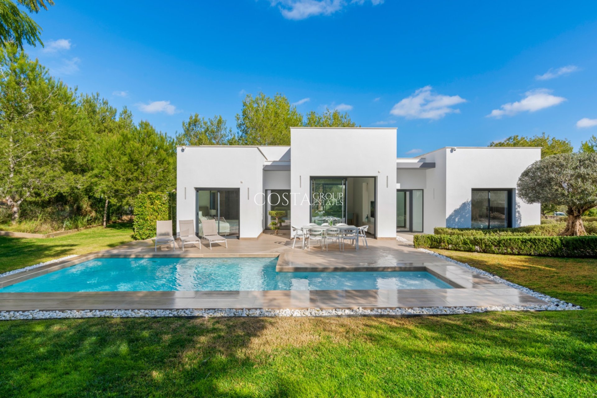 Odsprzedaż - Willa -
Orihuela Costa - Las Colinas Golf