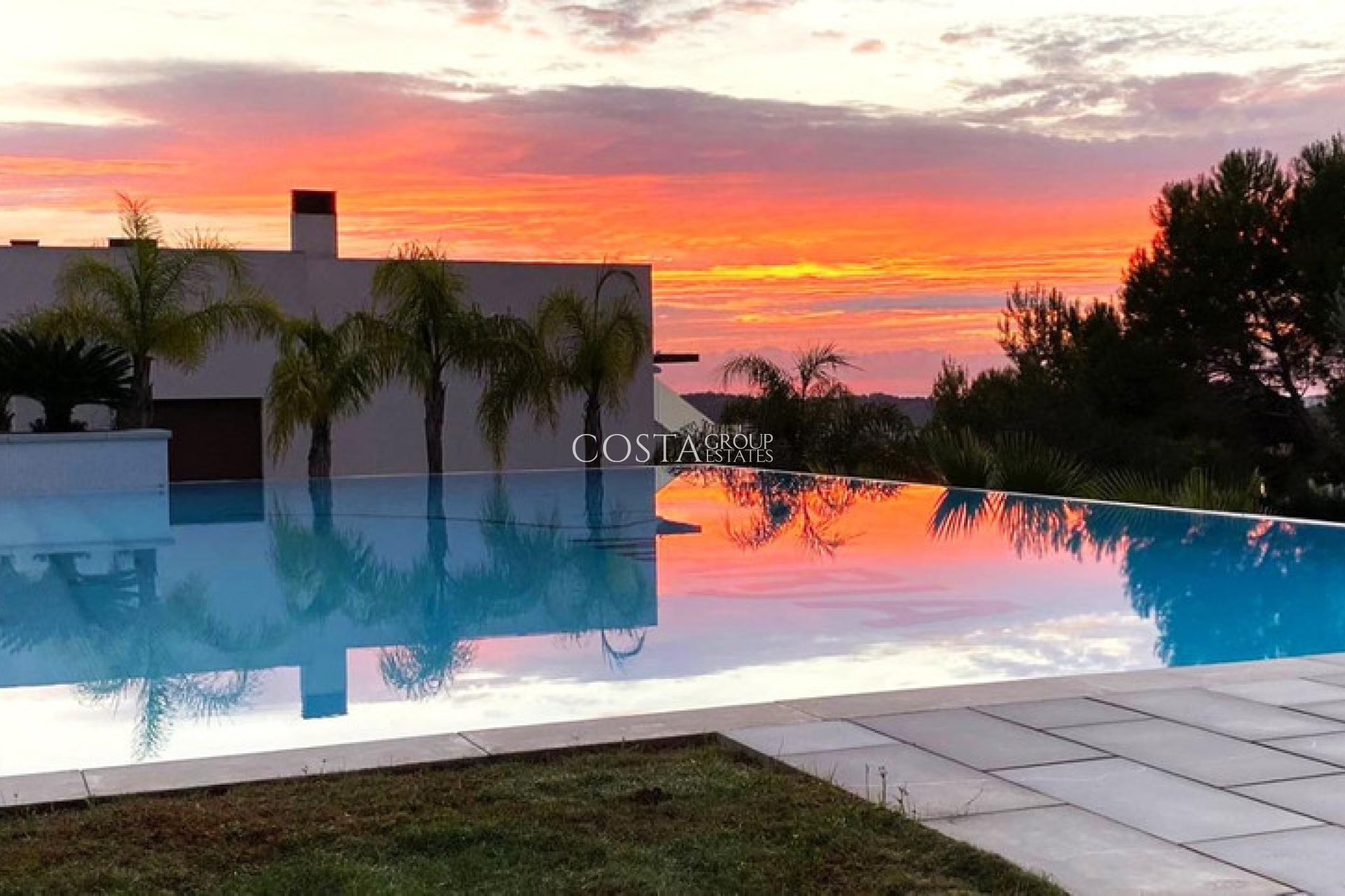 Odsprzedaż - Willa -
Orihuela Costa - Las Colinas Golf