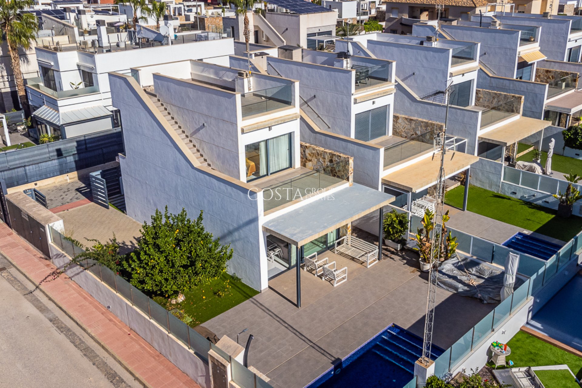 Odsprzedaż - Willa -
Orihuela Costa - Lomas De Cabo Roig