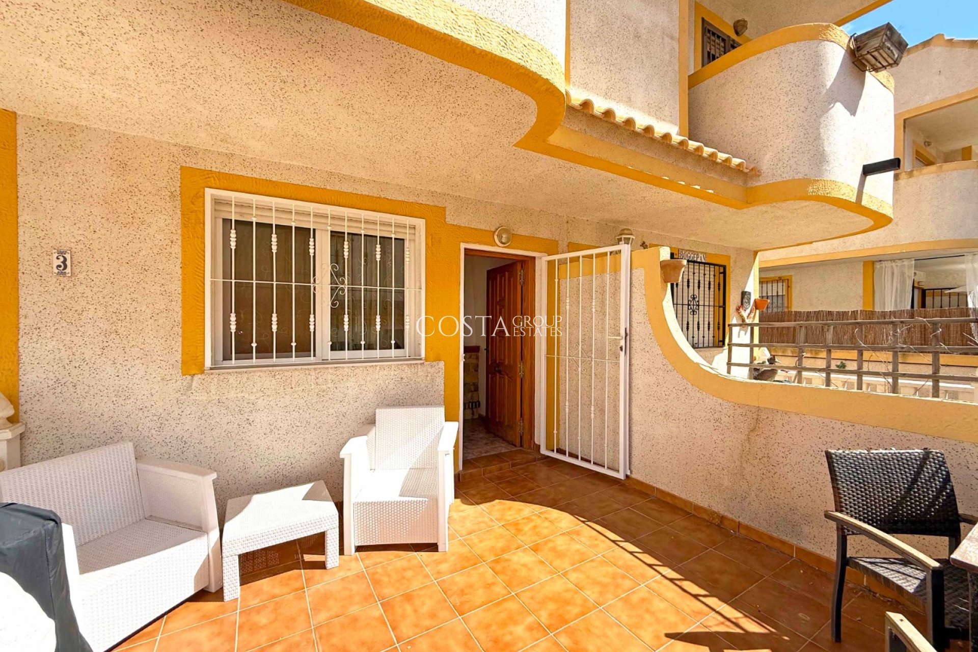 Odsprzedaż - Willa -
Orihuela Costa - Los Altos