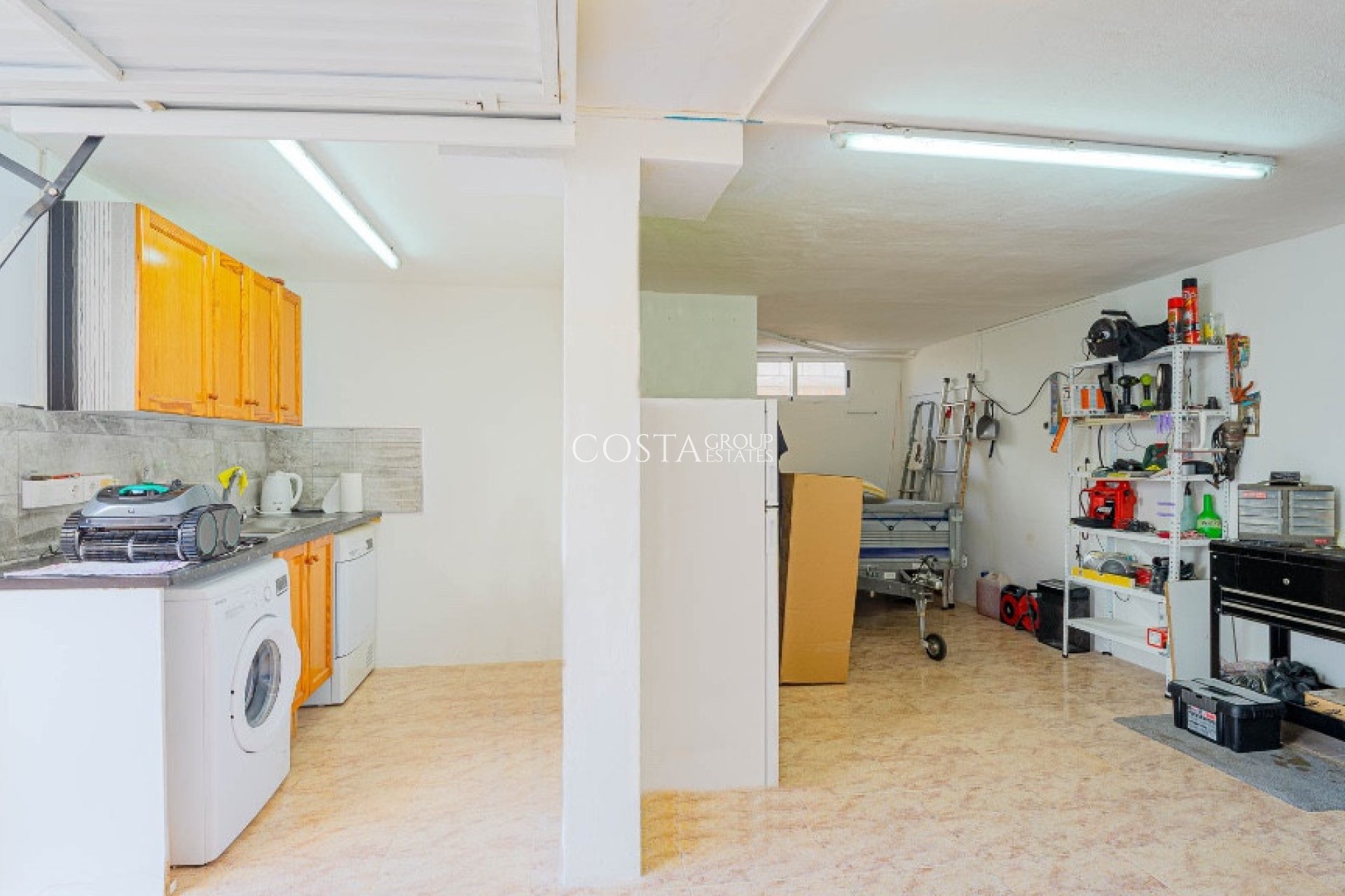 Odsprzedaż - Willa -
Orihuela Costa - Los Altos