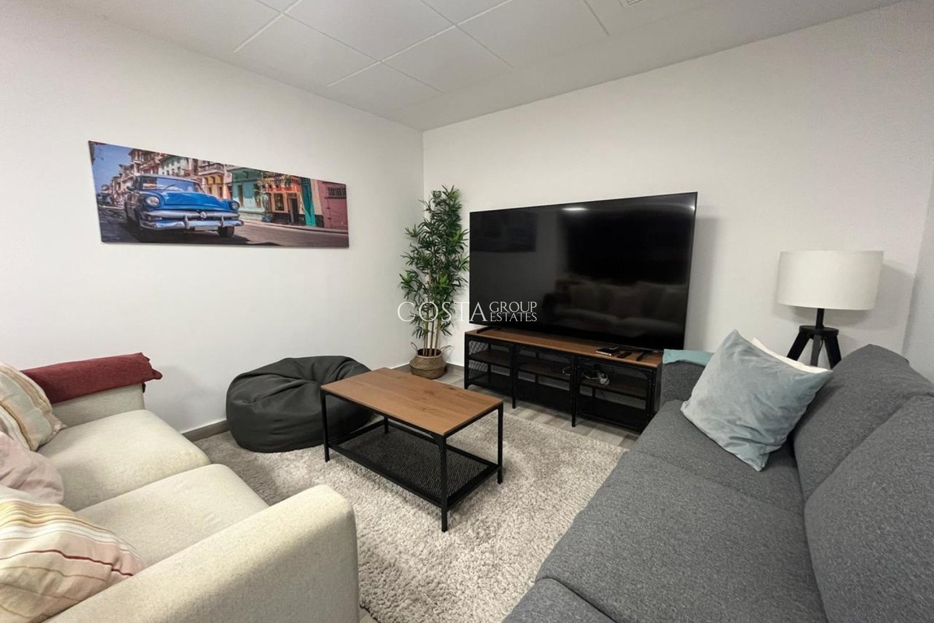 Odsprzedaż - Willa -
Orihuela Costa - Los Balcones