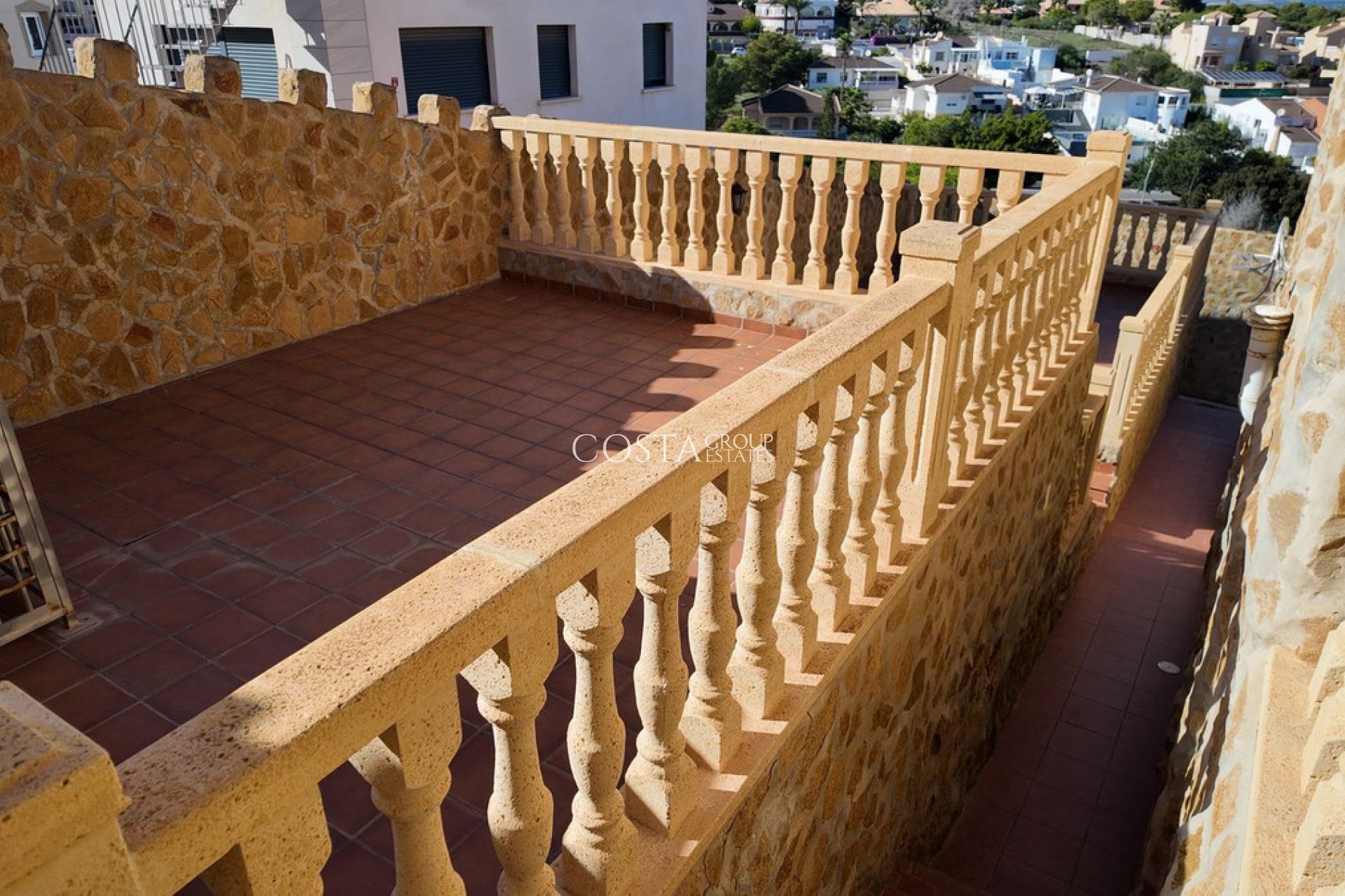 Odsprzedaż - Willa -
Orihuela Costa - Los Balcones