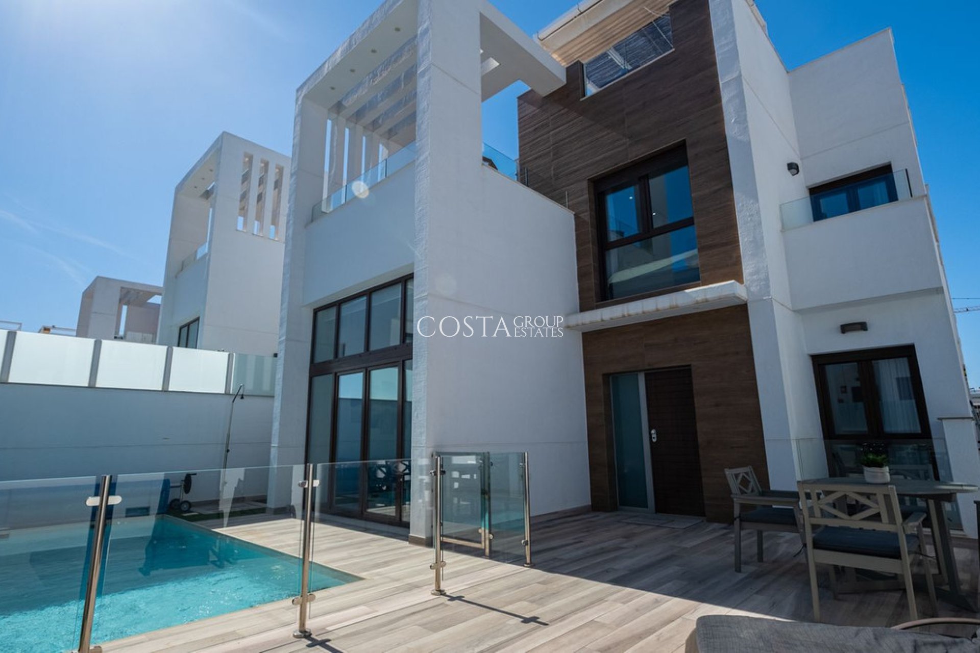 Odsprzedaż - Willa -
Orihuela Costa - Los Balcones