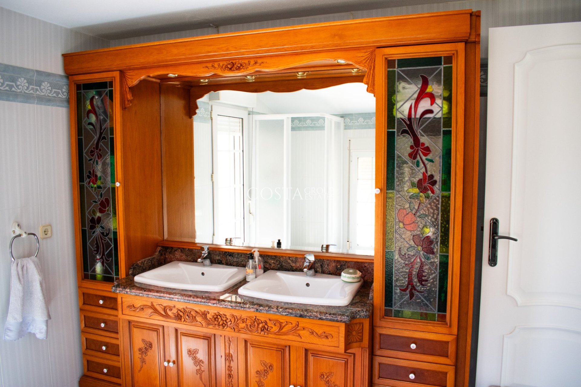 Odsprzedaż - Willa -
Orihuela Costa - MUY CERCA DE LA PLAYA