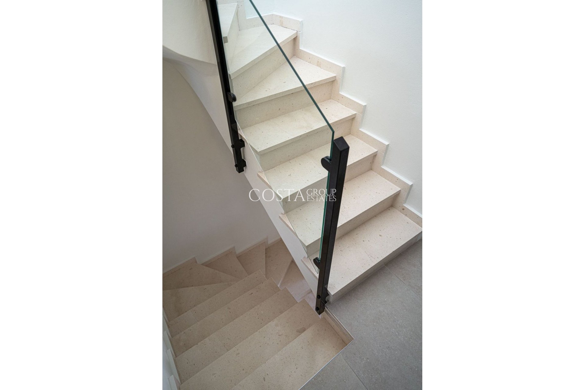 Odsprzedaż - Willa -
Orihuela Costa - Playa Flamenca