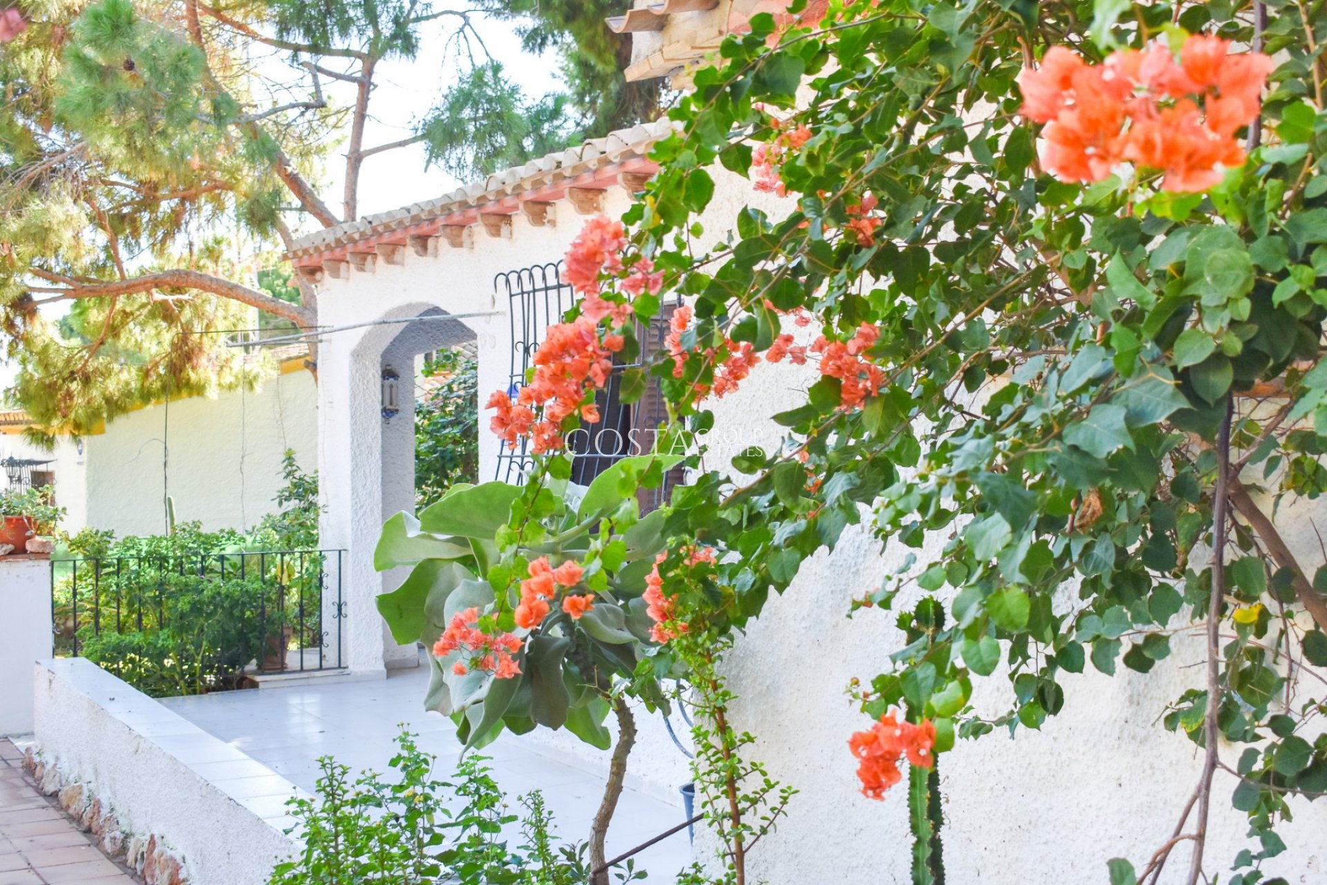 Odsprzedaż - Willa -
Orihuela Costa - Punta Prima