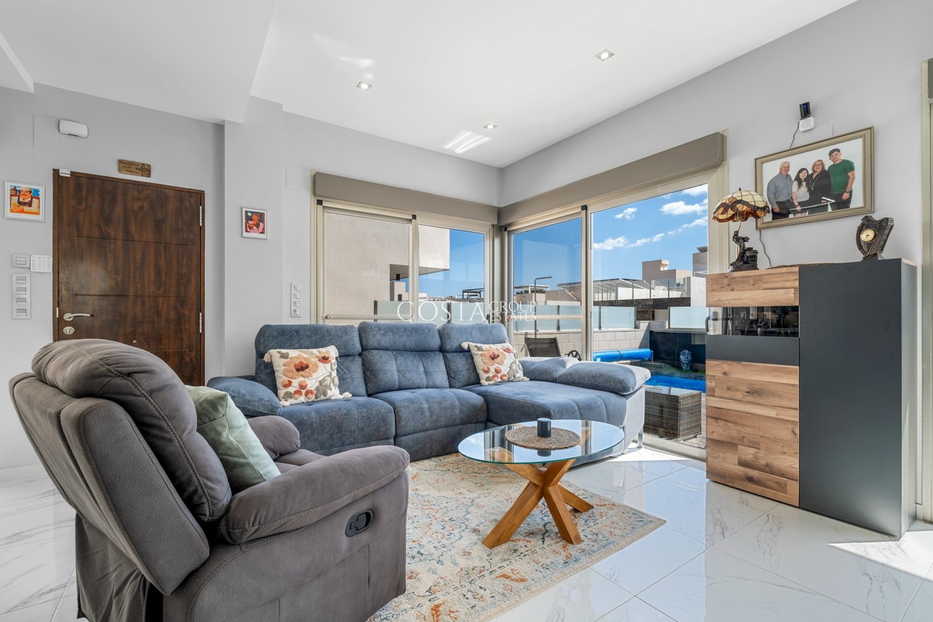 Odsprzedaż - Willa -
Orihuela Costa - Villamartín