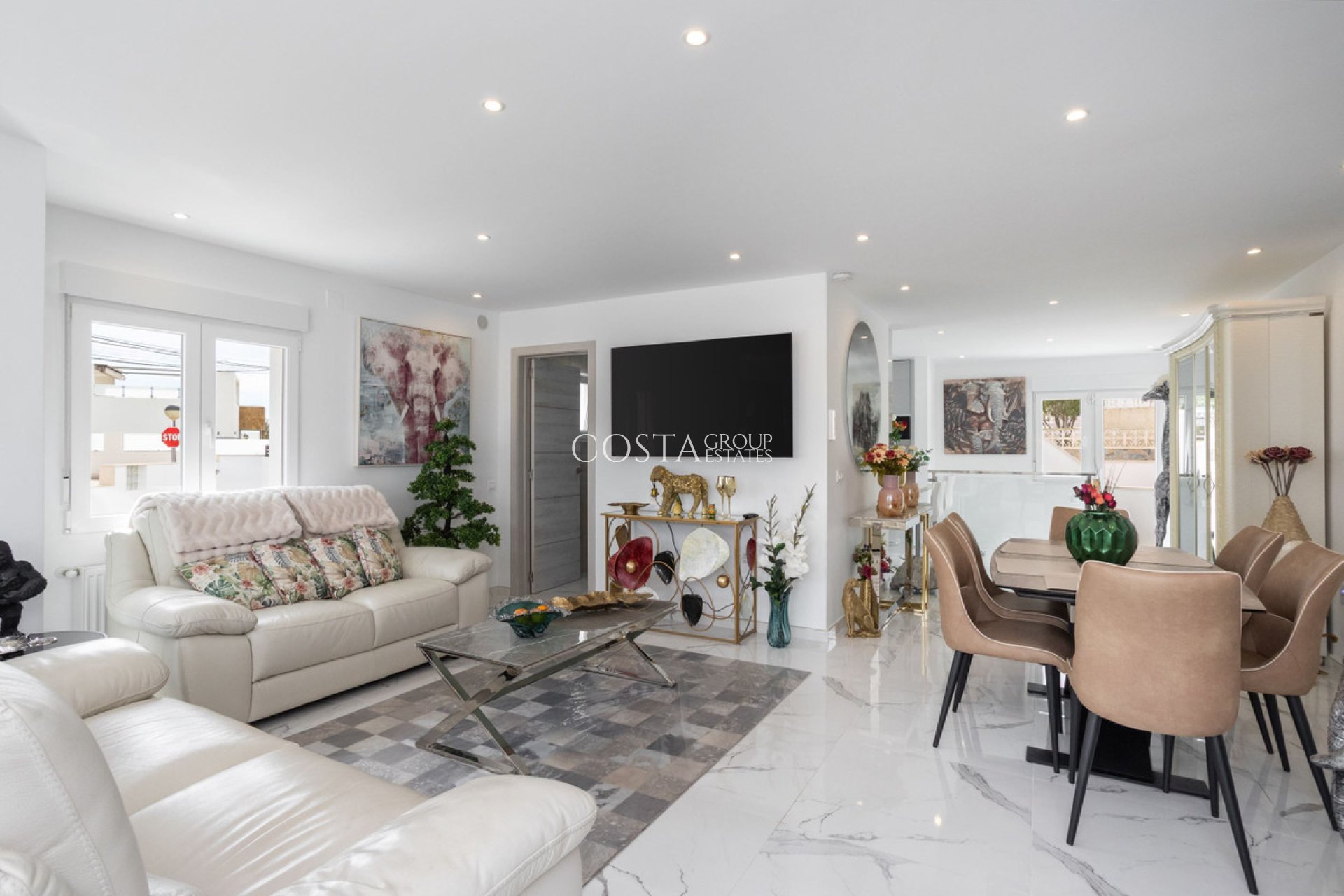 Odsprzedaż - Willa -
Orihuela Costa - Villamartin