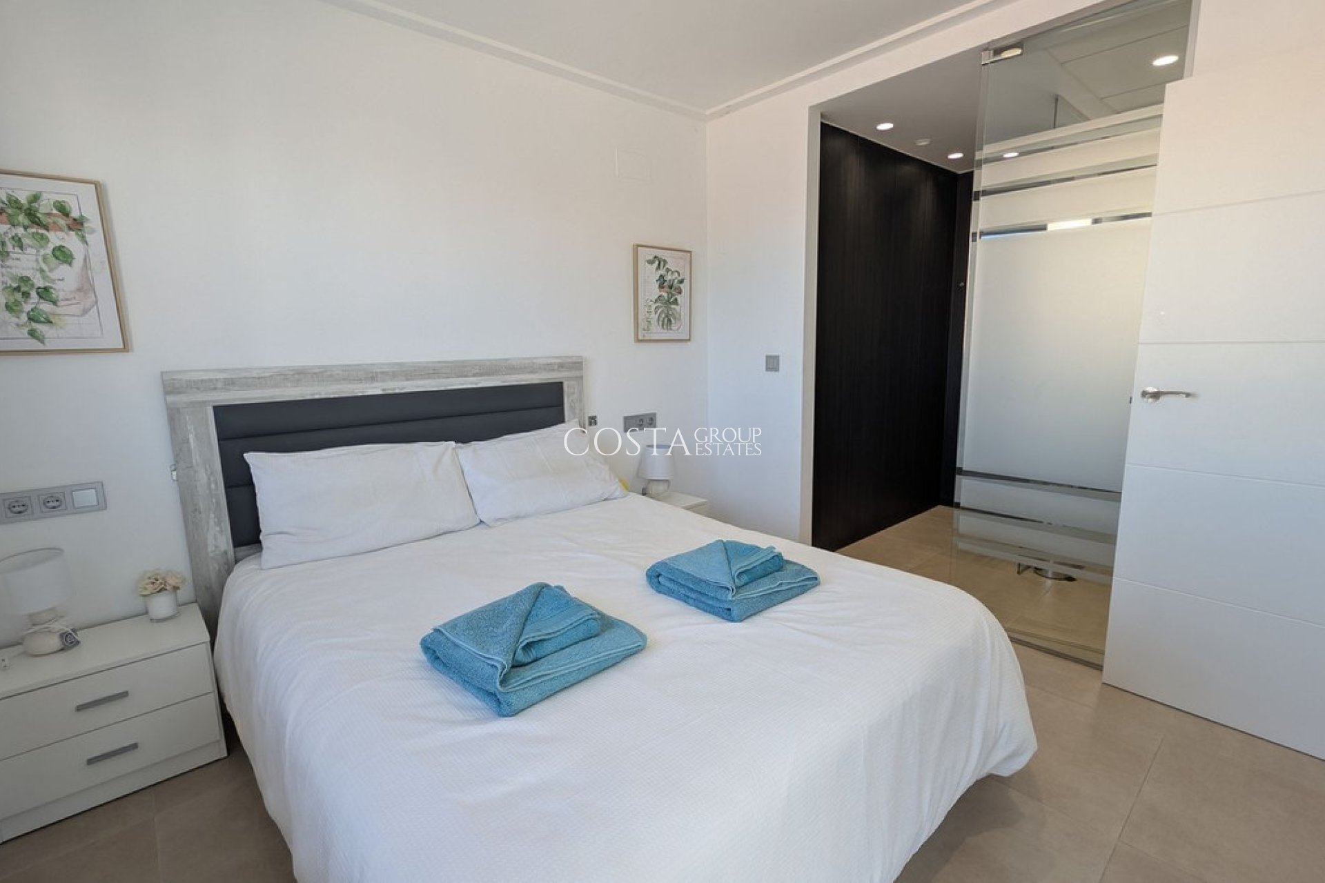 Odsprzedaż - Willa -
Orihuela Costa - Villamartin