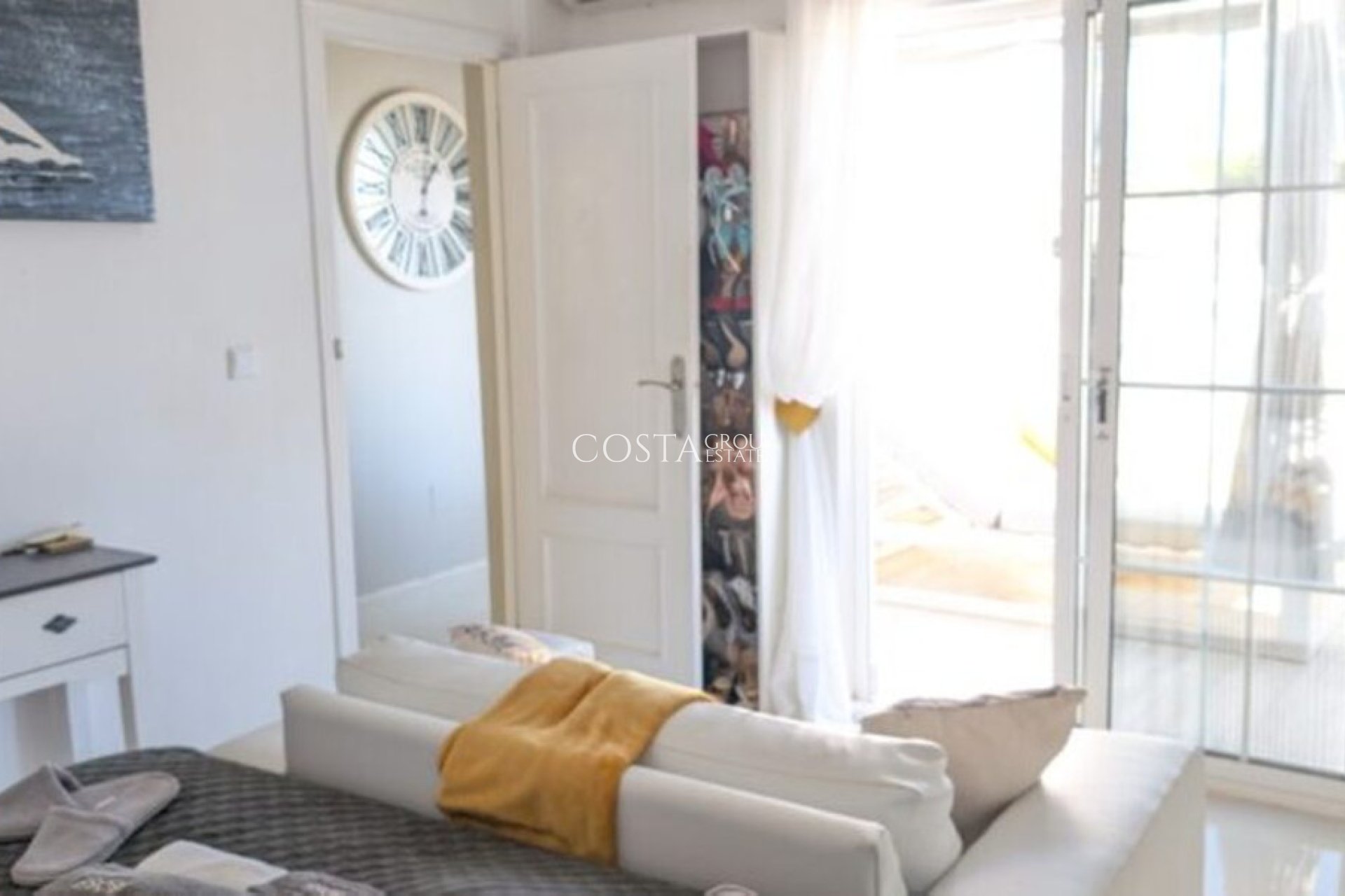 Odsprzedaż - Willa -
Orihuela Costa - Villamartin