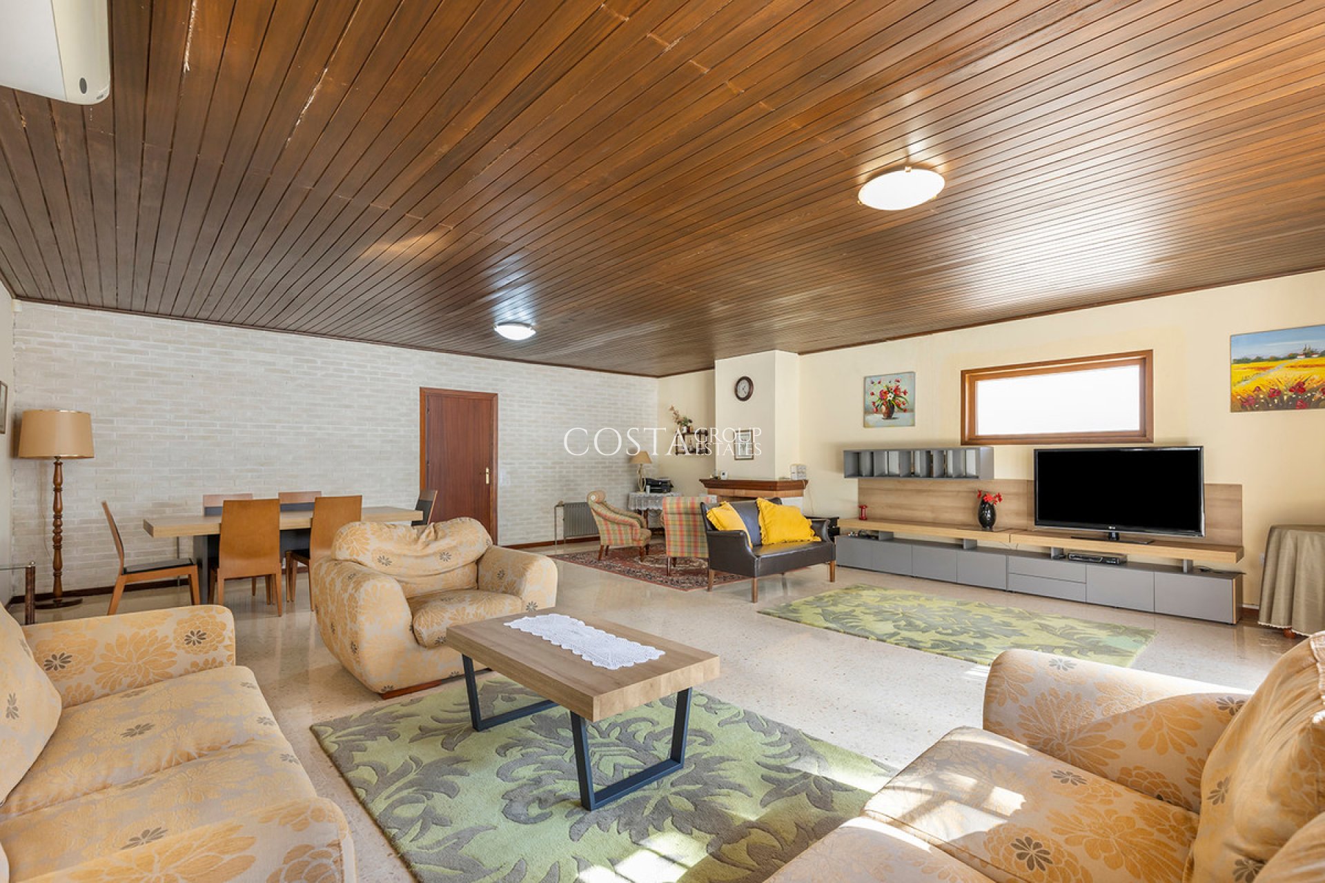 Odsprzedaż - Willa -
Orihuela Costa