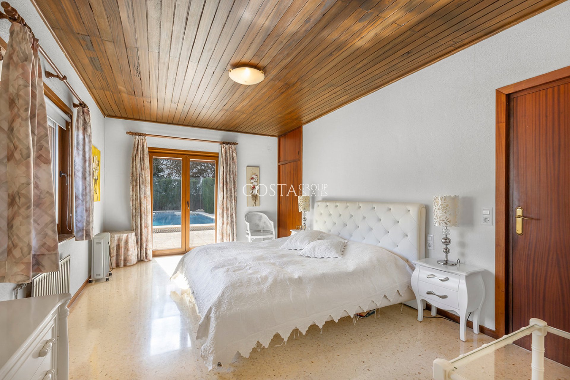 Odsprzedaż - Willa -
Orihuela Costa