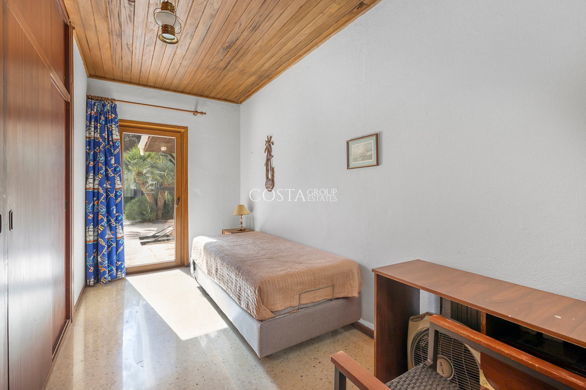 Odsprzedaż - Willa -
Orihuela Costa