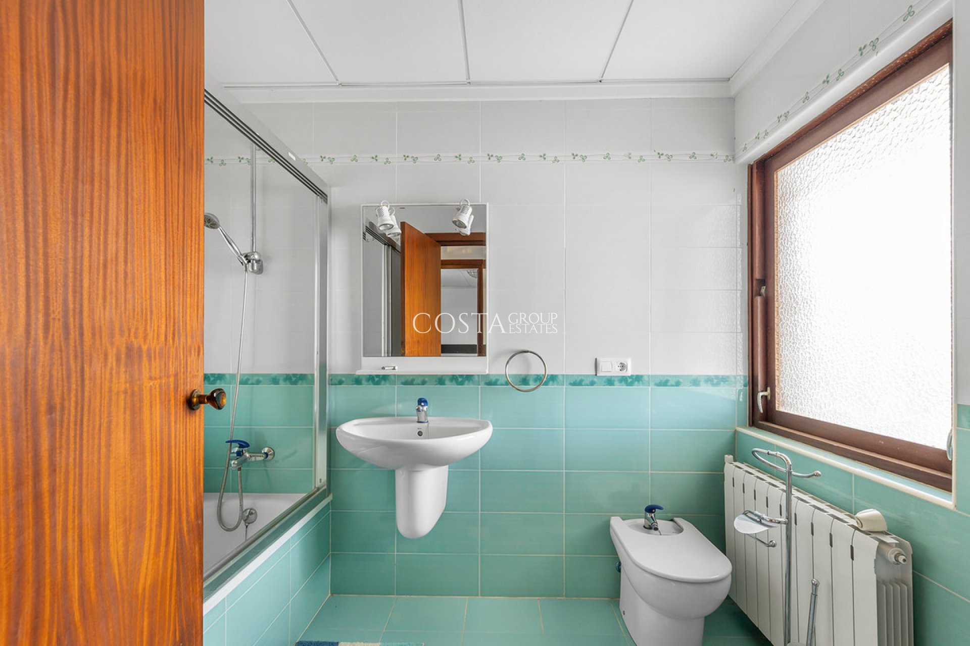 Odsprzedaż - Willa -
Orihuela Costa