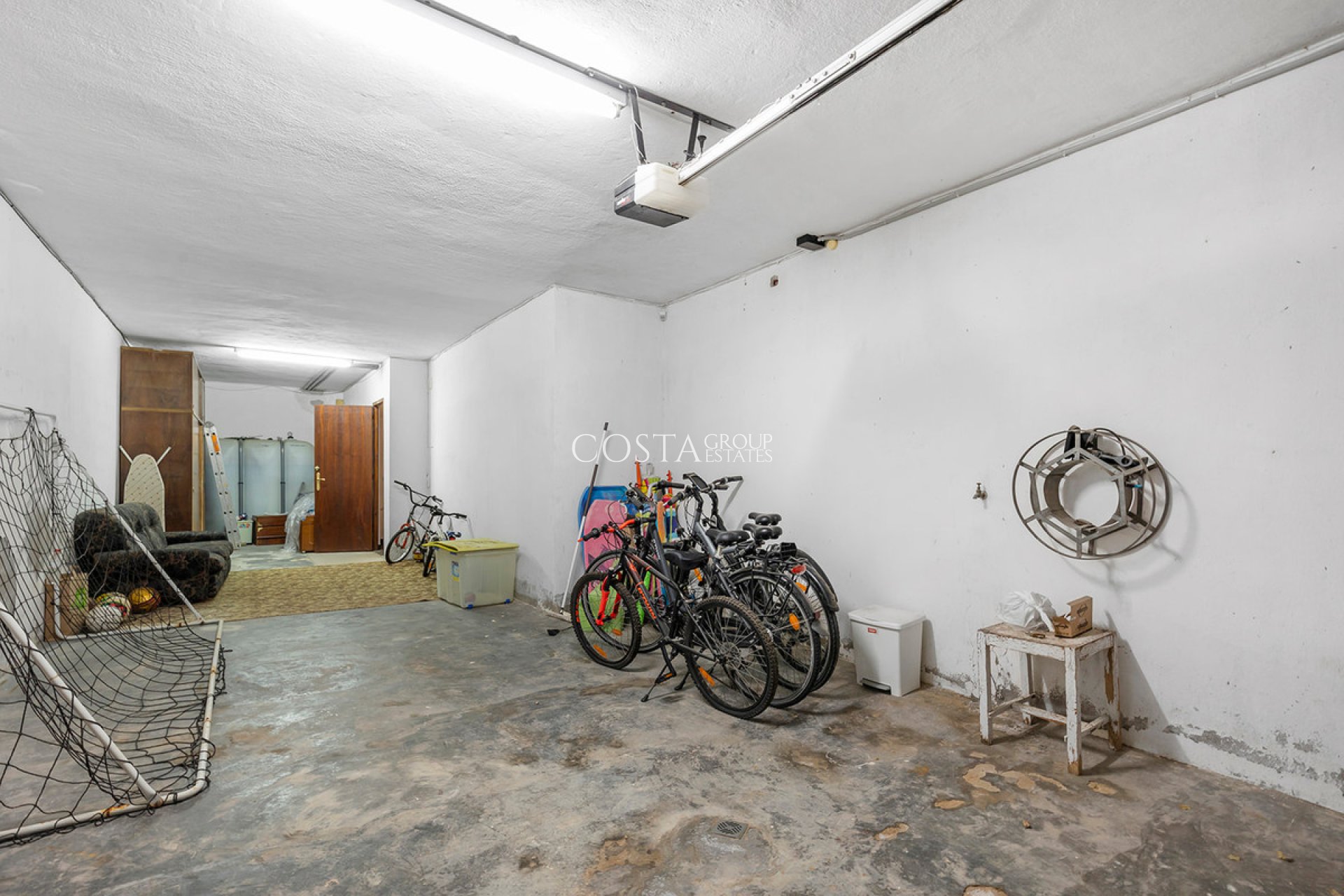 Odsprzedaż - Willa -
Orihuela Costa