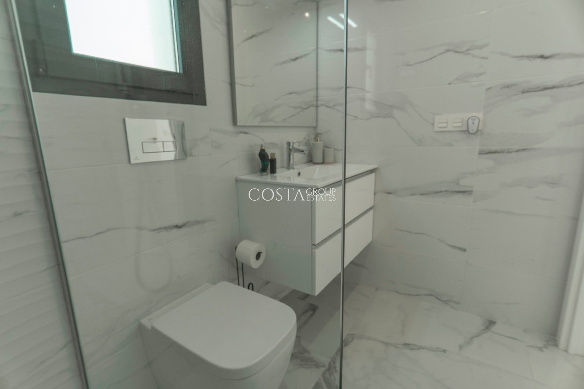 Odsprzedaż - Willa -
Orihuela - La Florida