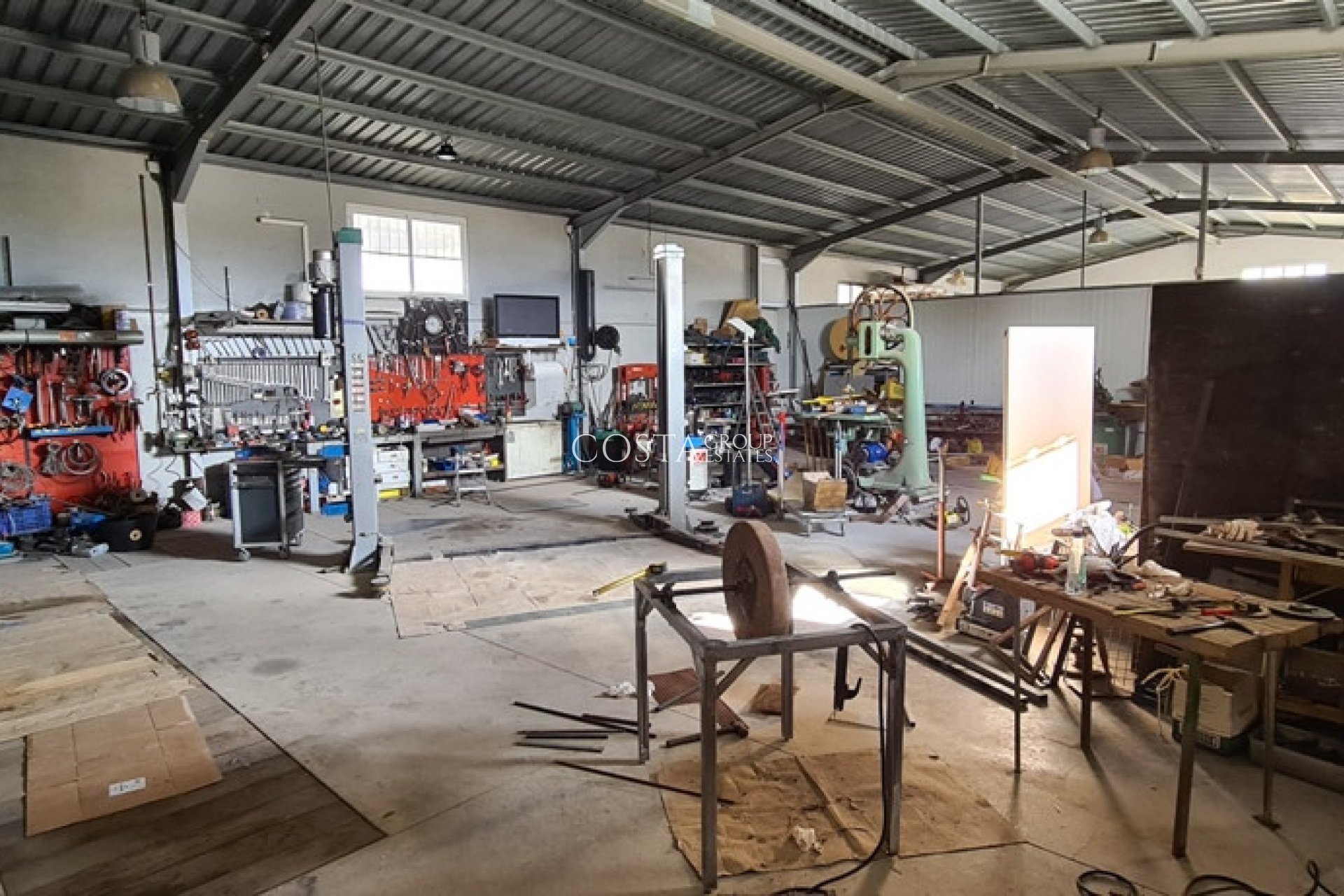 Odsprzedaż - Willa -
Orihuela - La Matanza