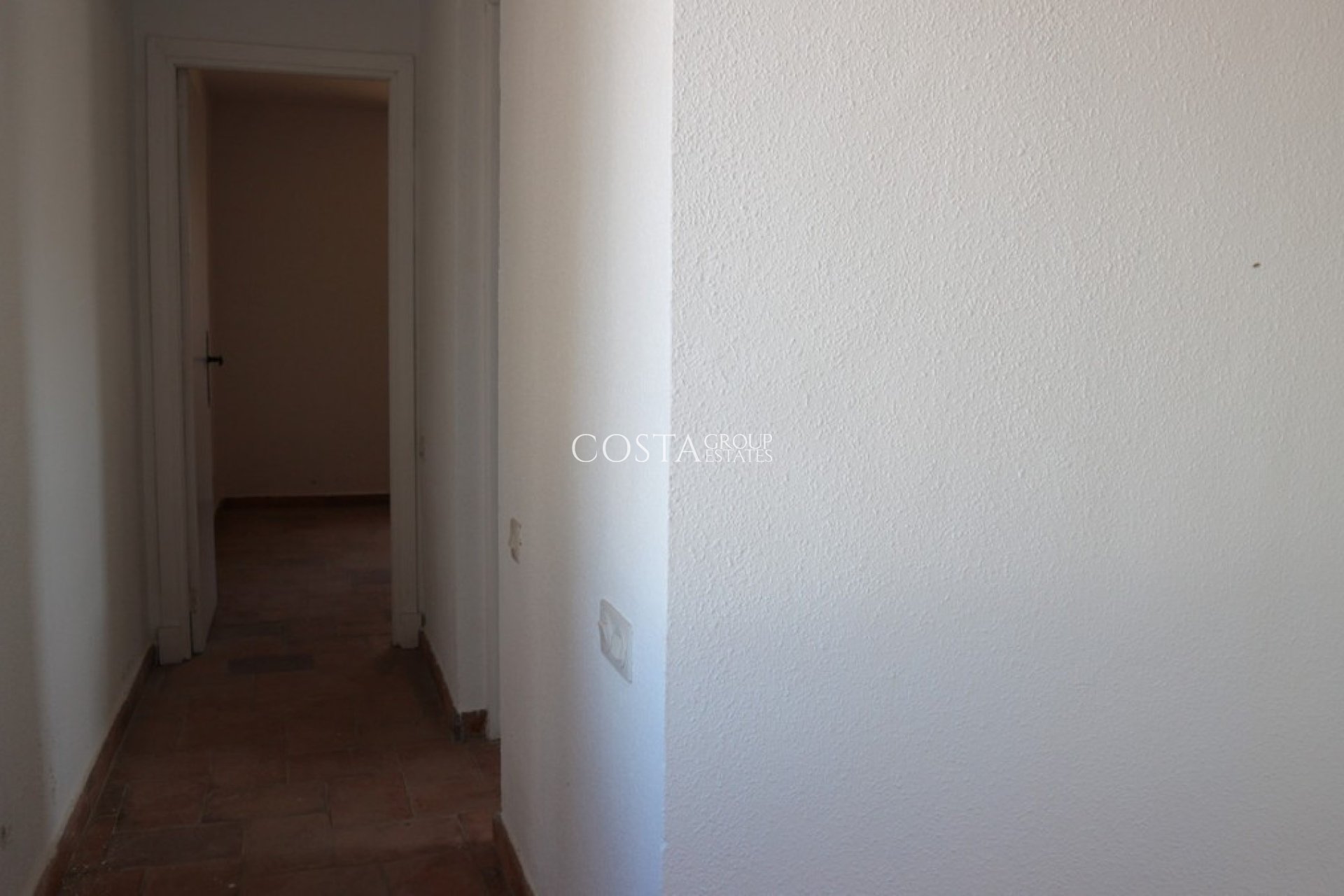 Odsprzedaż - Willa -
Orihuela - La Zenia