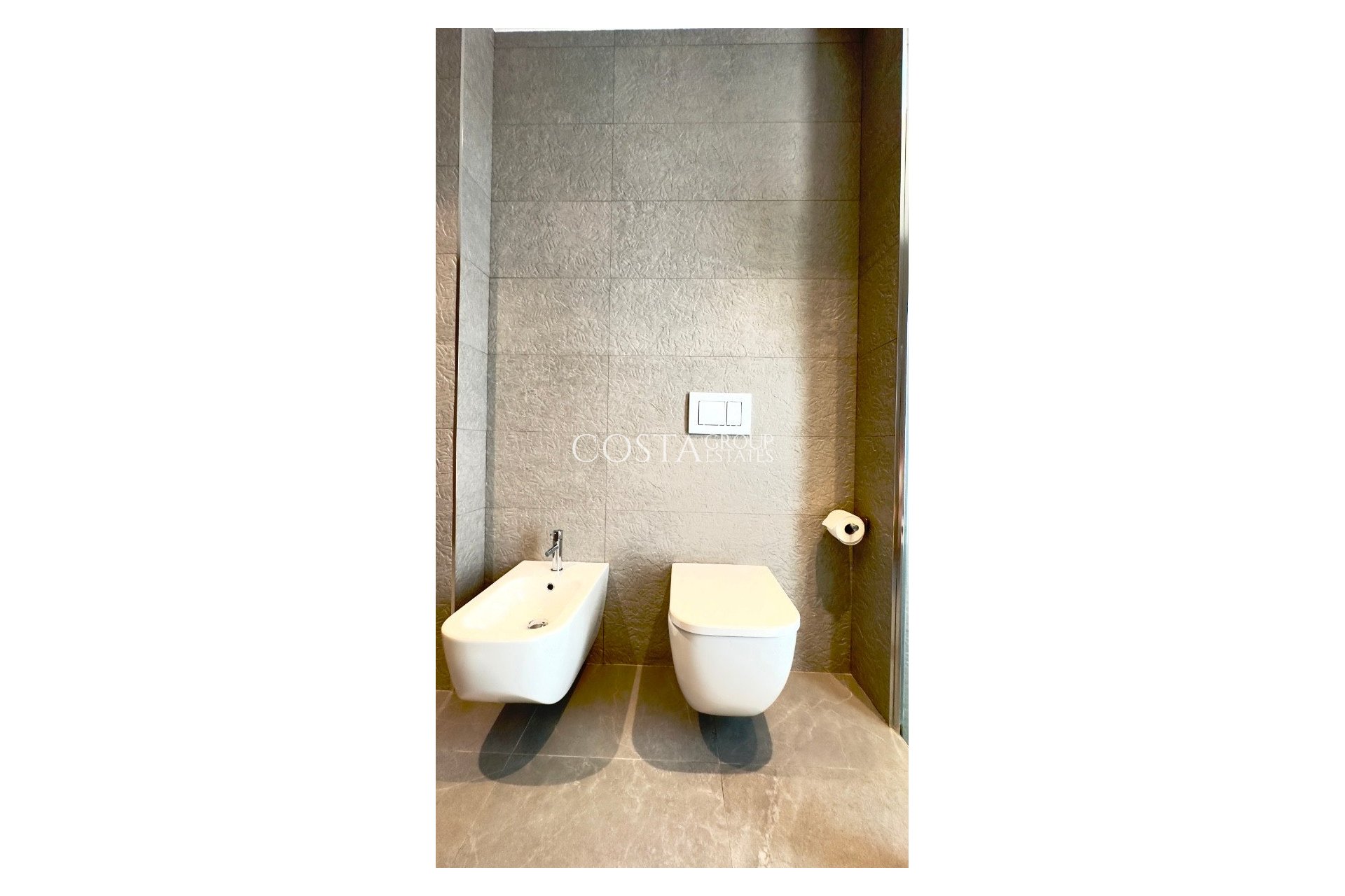 Odsprzedaż - Willa -
Orihuela - Las Colinas Golf